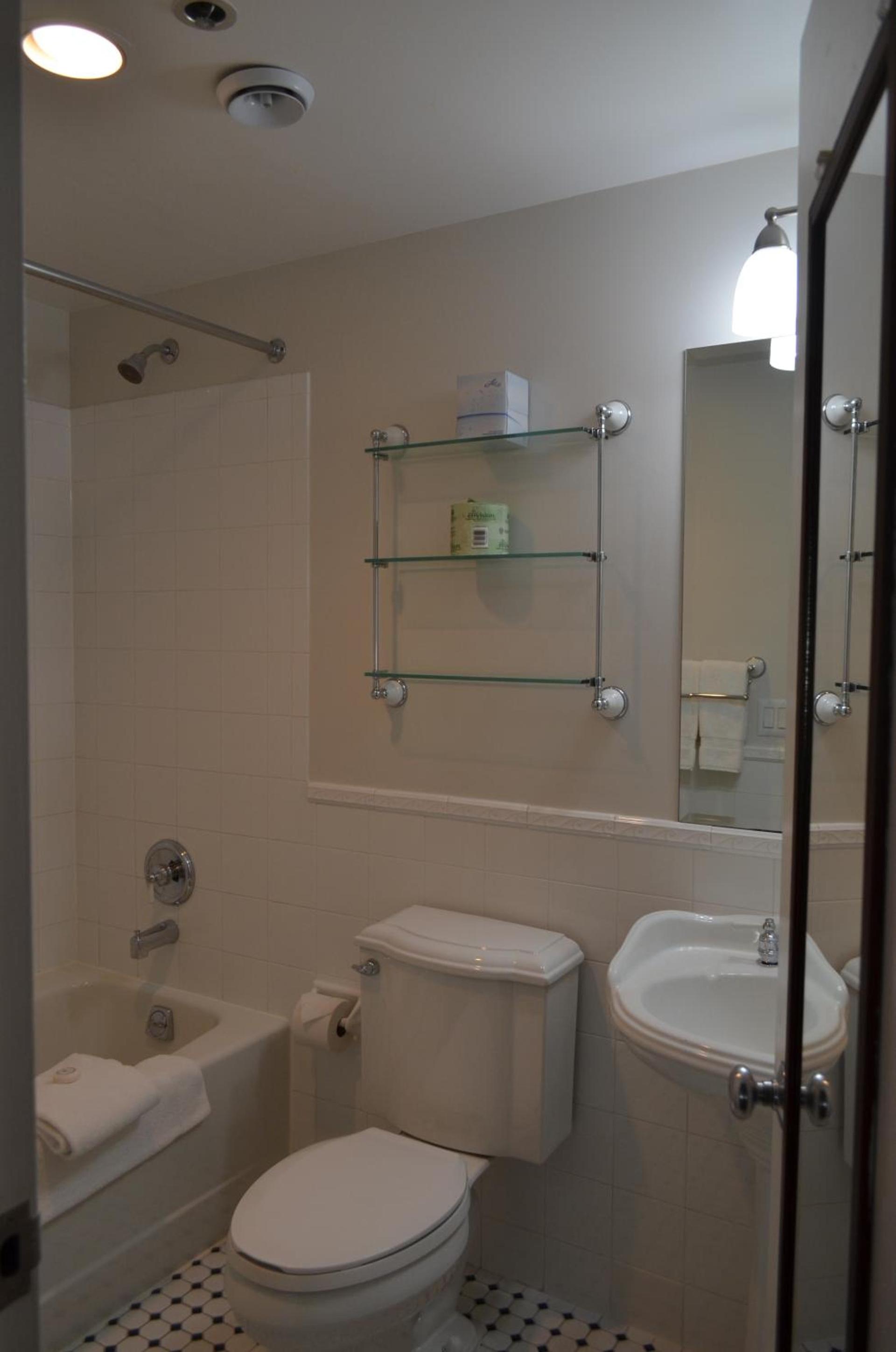 Southampton Inn photo 37