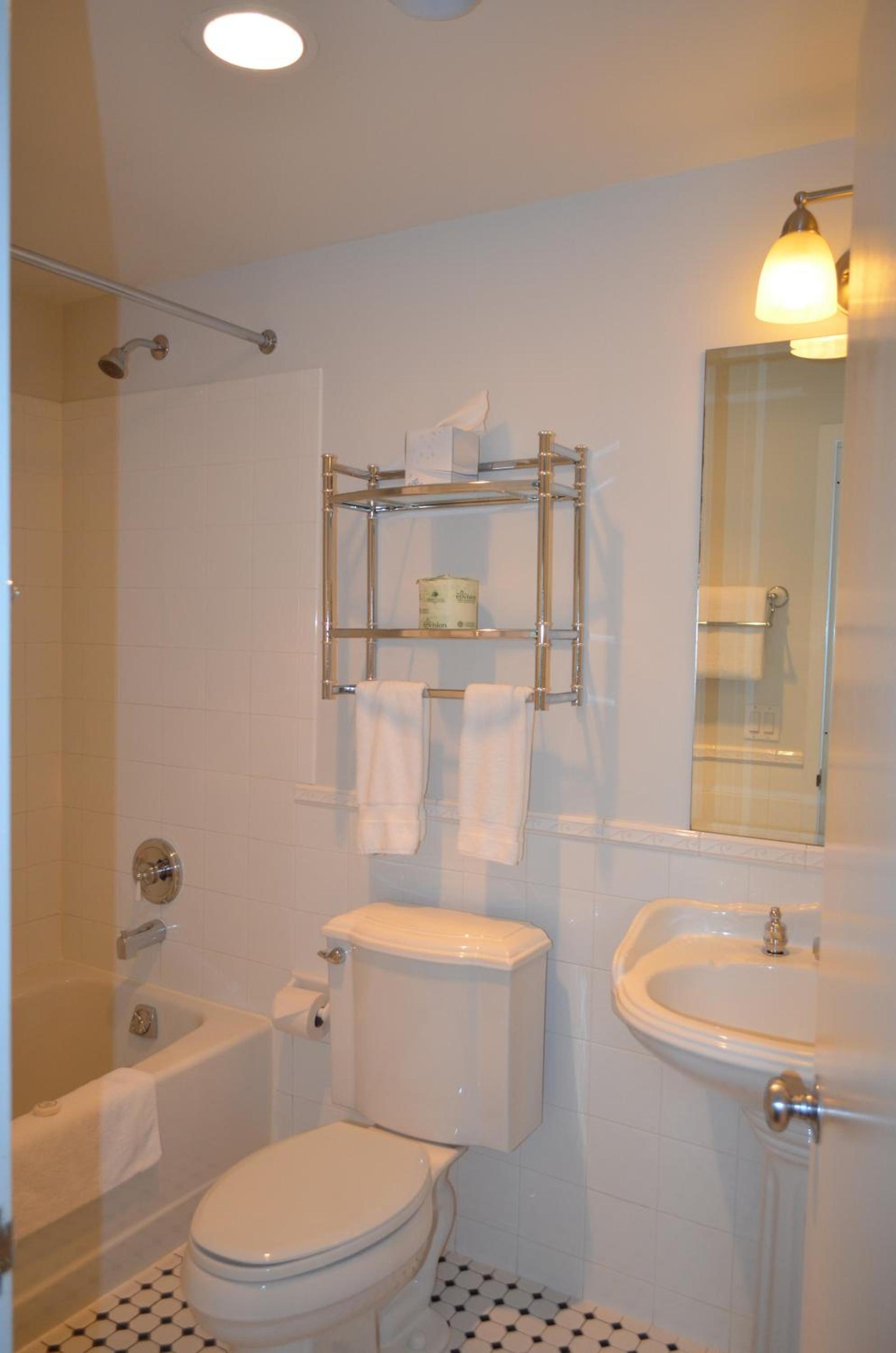 Southampton Inn photo 38