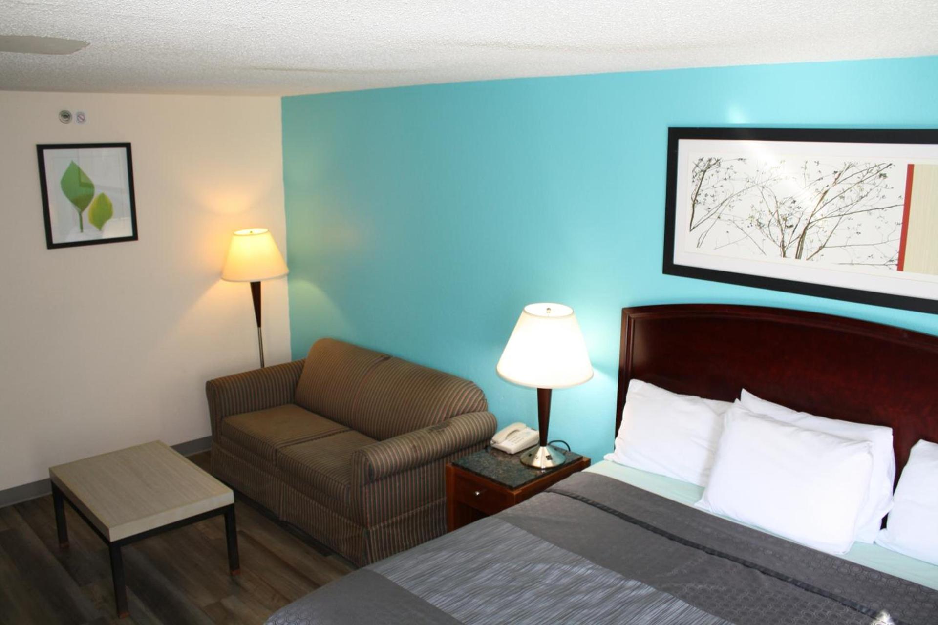 Executive Inn and Suites Wichita Falls photo 34
