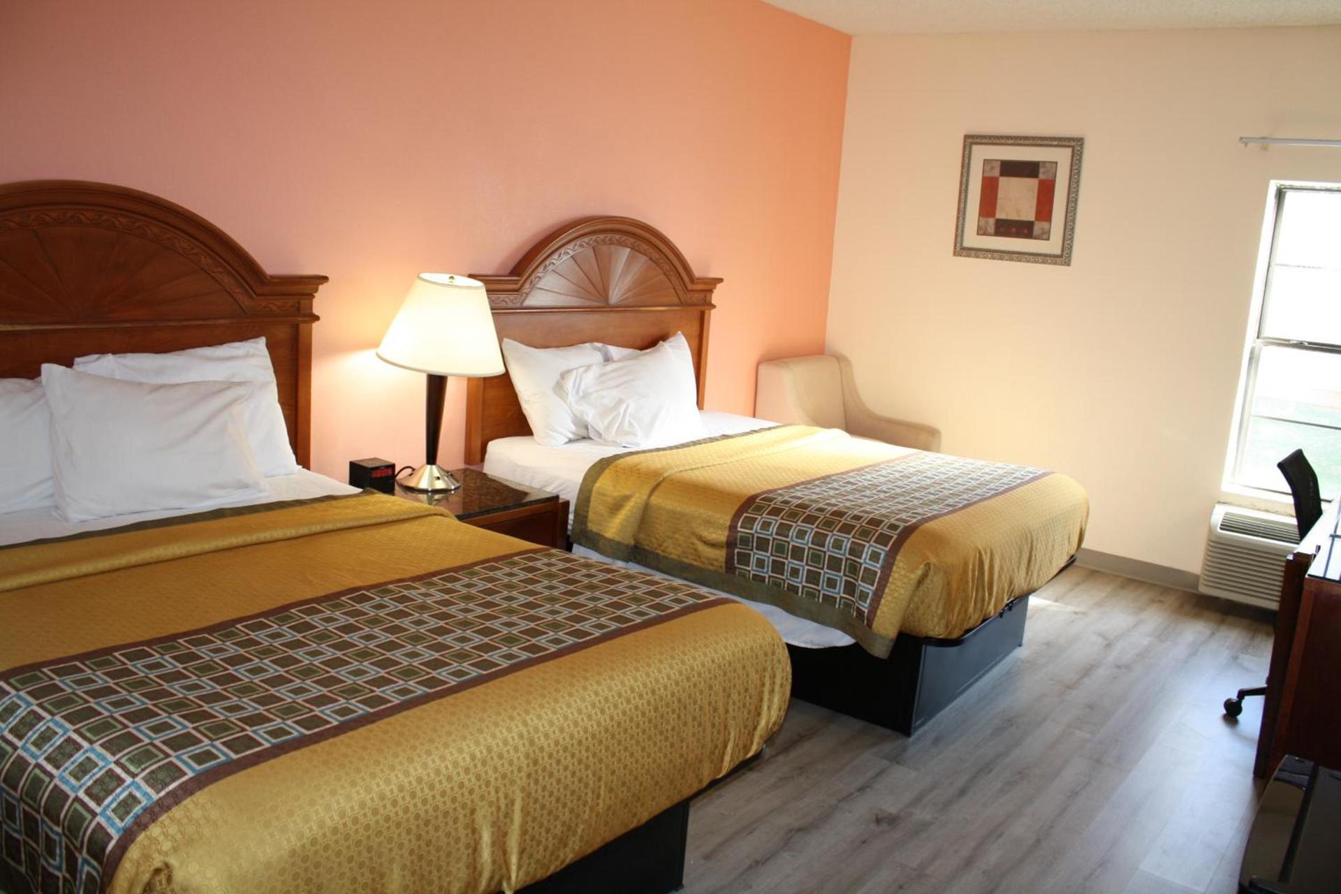 Executive Inn and Suites Wichita Falls photo 7