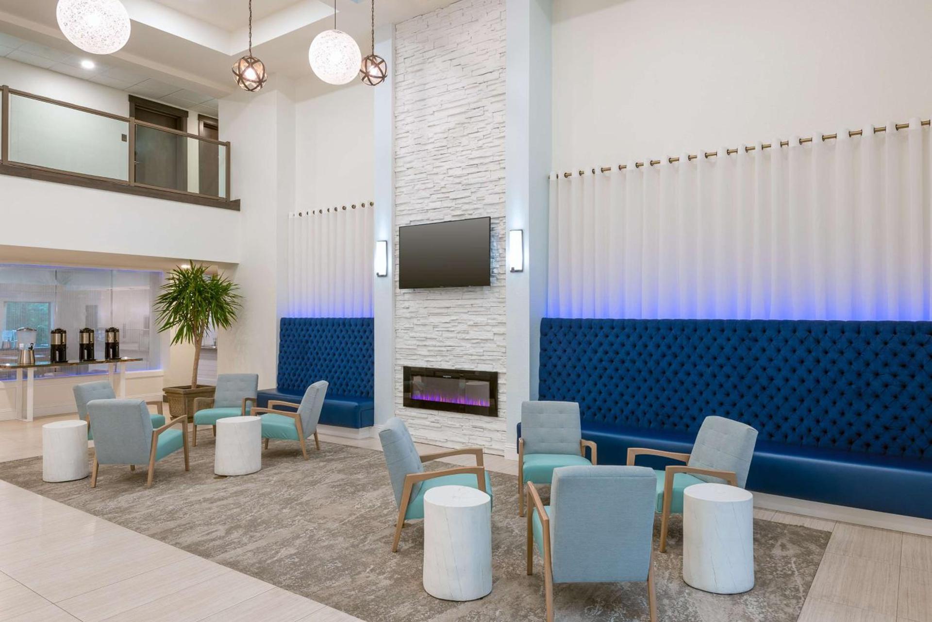 Coral Pointe Sarasota, an Ascend Collection Hotel photo 2