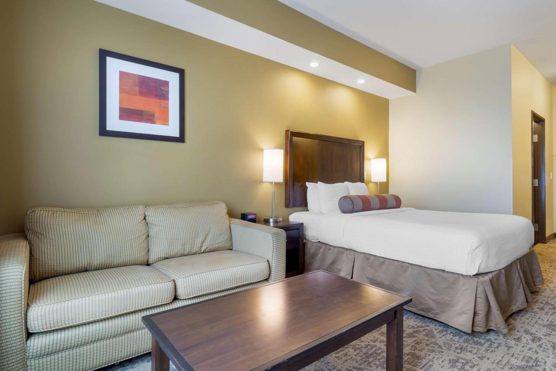 Best Western Plus Lacey Inn & Suites photo 17