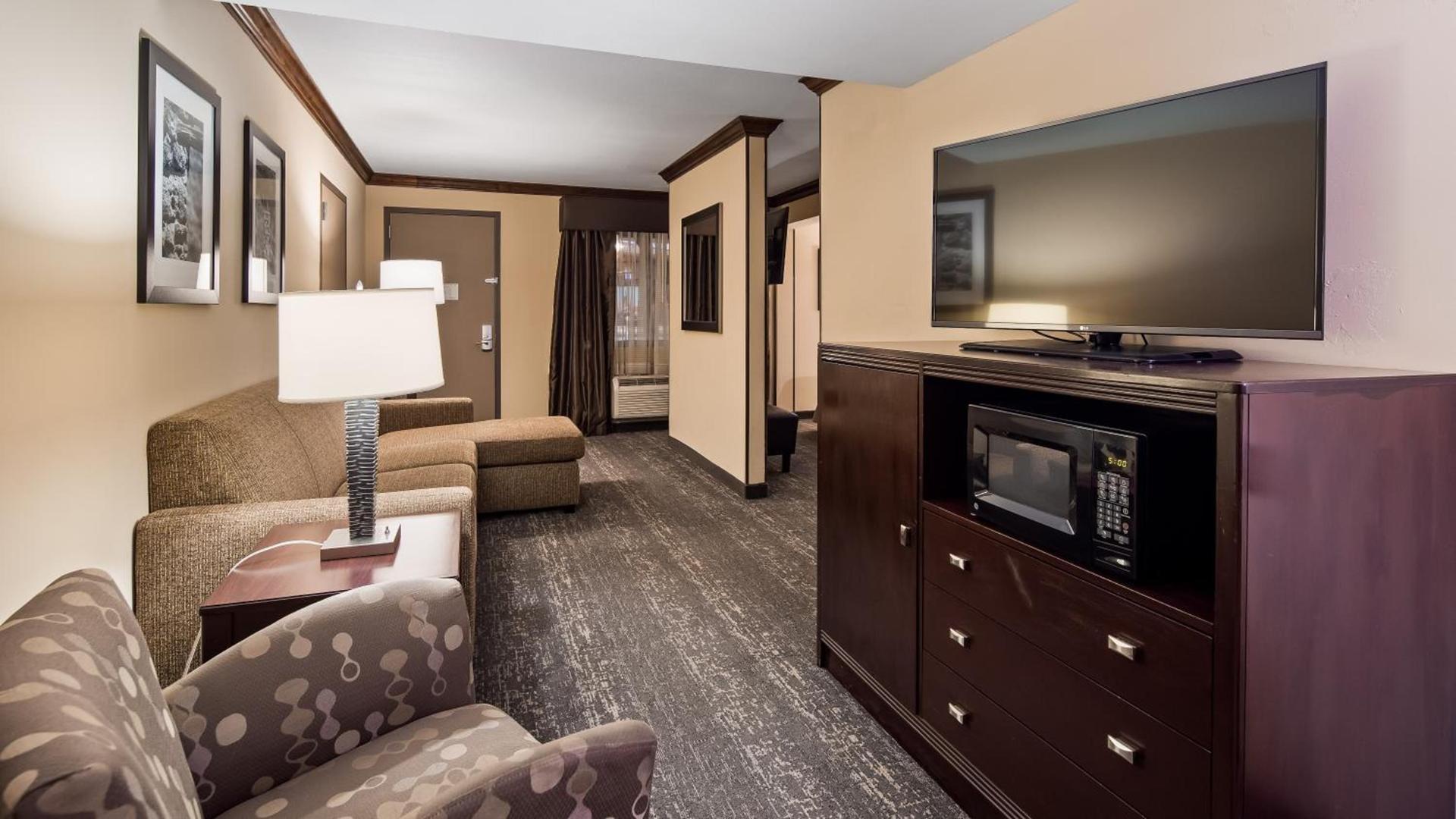 Best Western Plus Raton Hotel photo 87