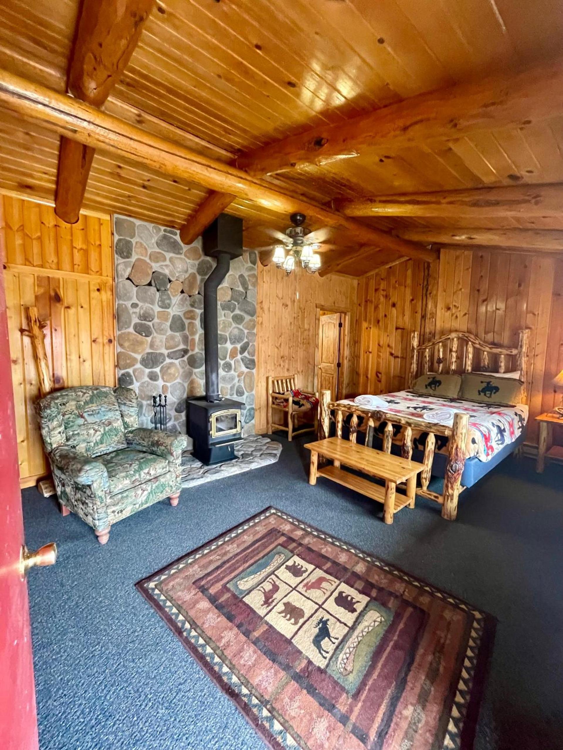Heart Six Ranch photo 36