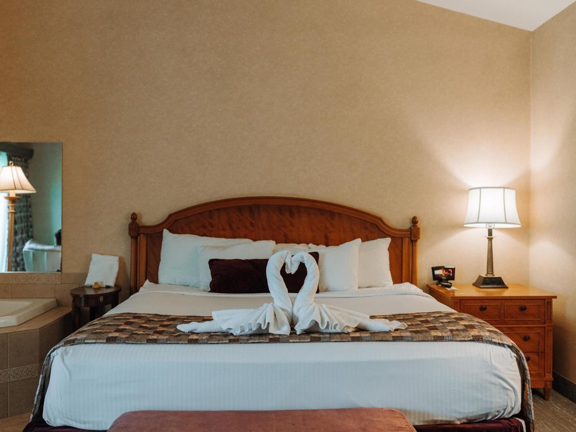 Skaneateles Suites photo 34