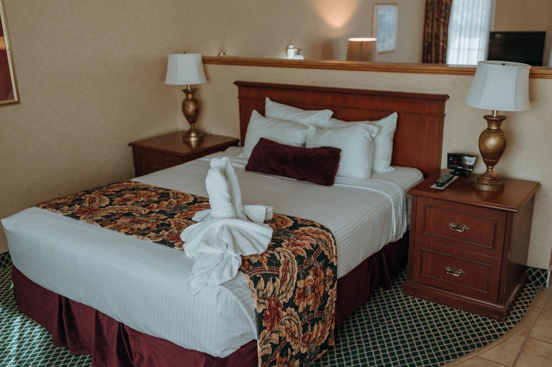 Skaneateles Suites photo 45