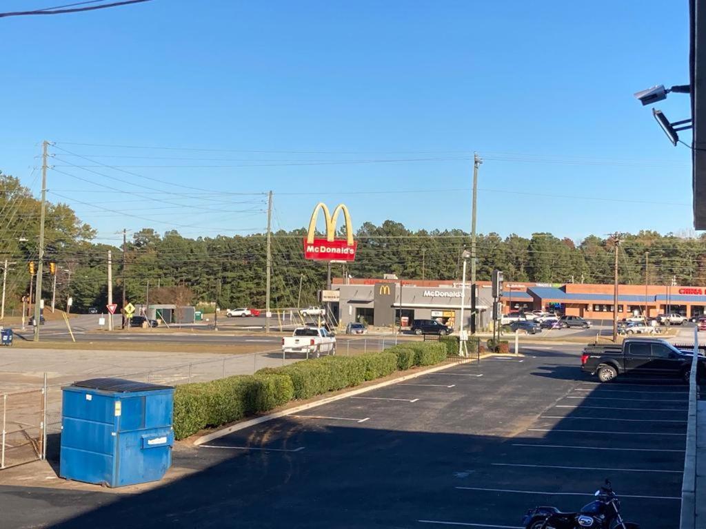FAIRFIELD MOTEL OF WINNSBORO photo 11