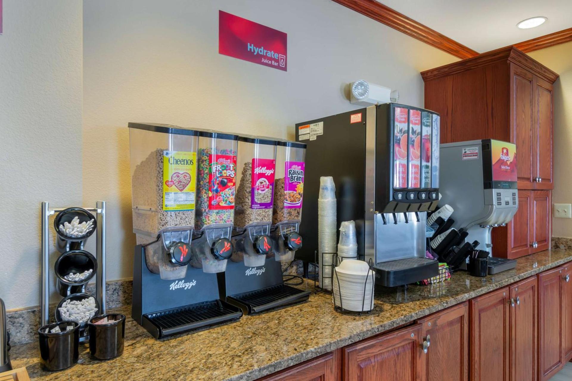 Best Western Plus Butterfield Inn photo 28
