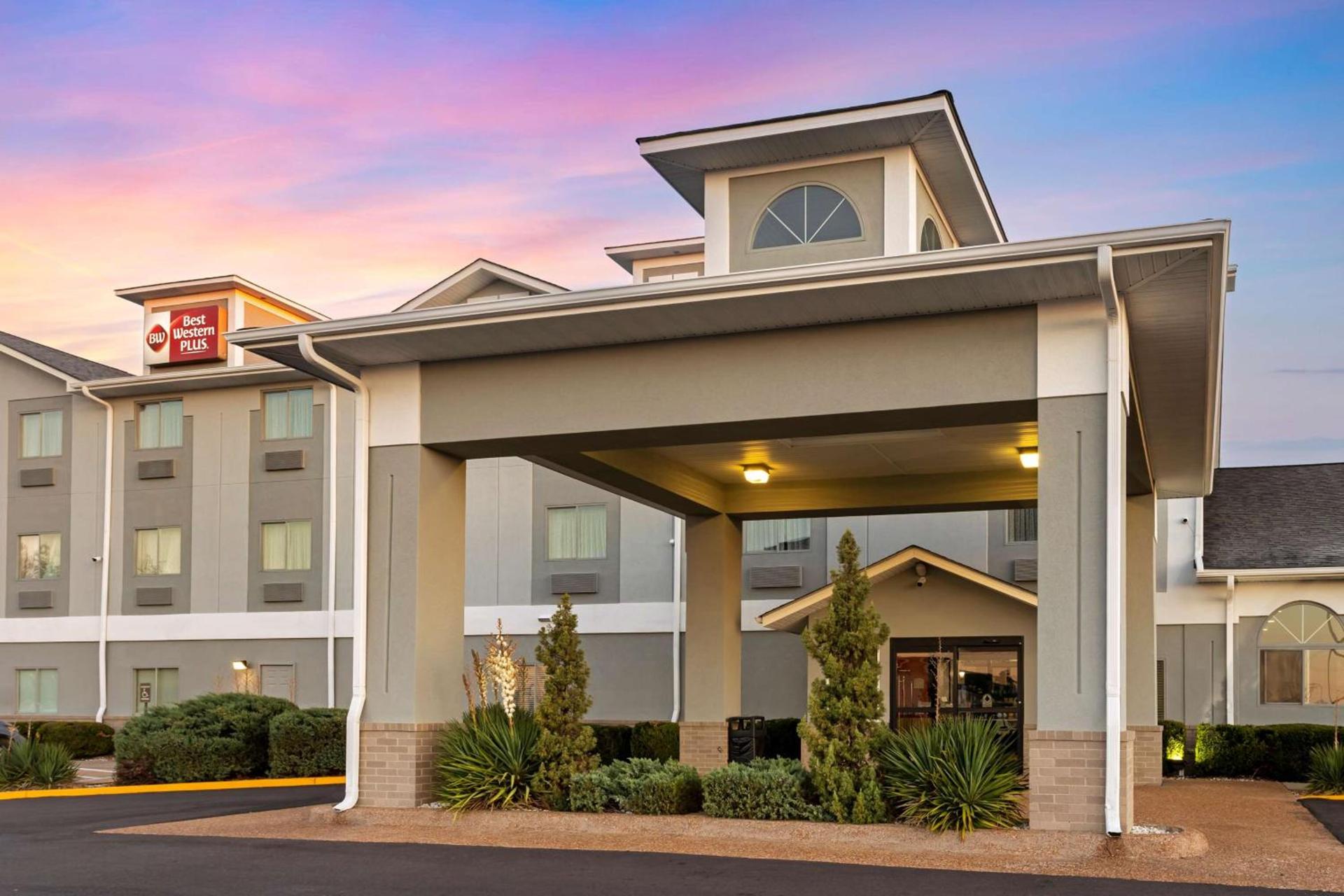 Best Western Plus Searcy Inn photo 33