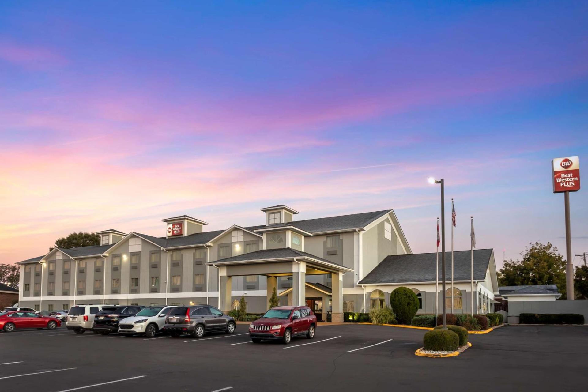 Best Western Plus Searcy Inn — hotel in Searcy