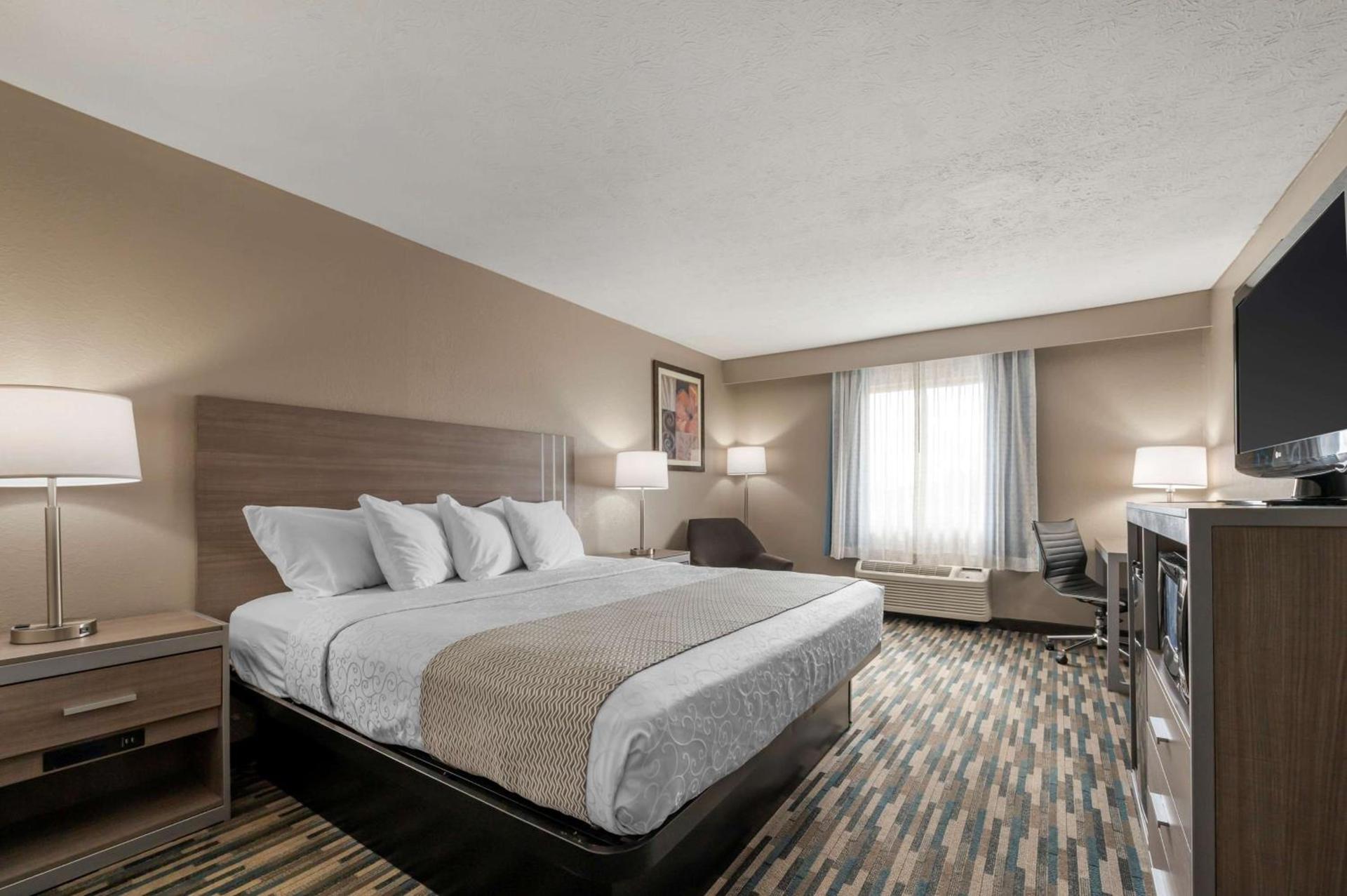 Best Western Edinburgh/Columbus photo 2