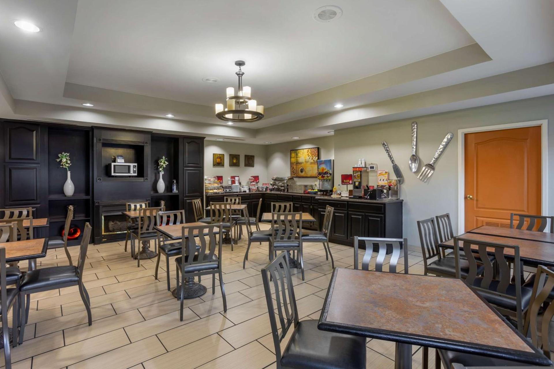 Best Western Plus Searcy Inn photo 5