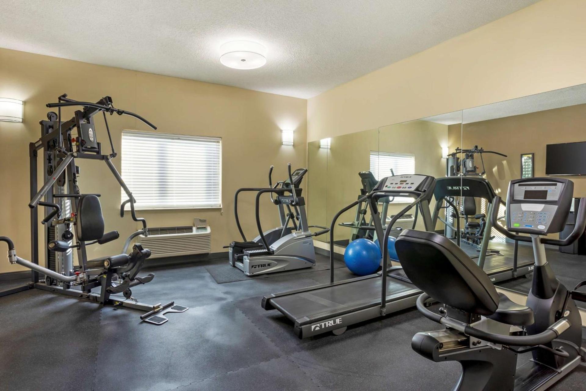 Best Western Plus Searcy Inn photo 28