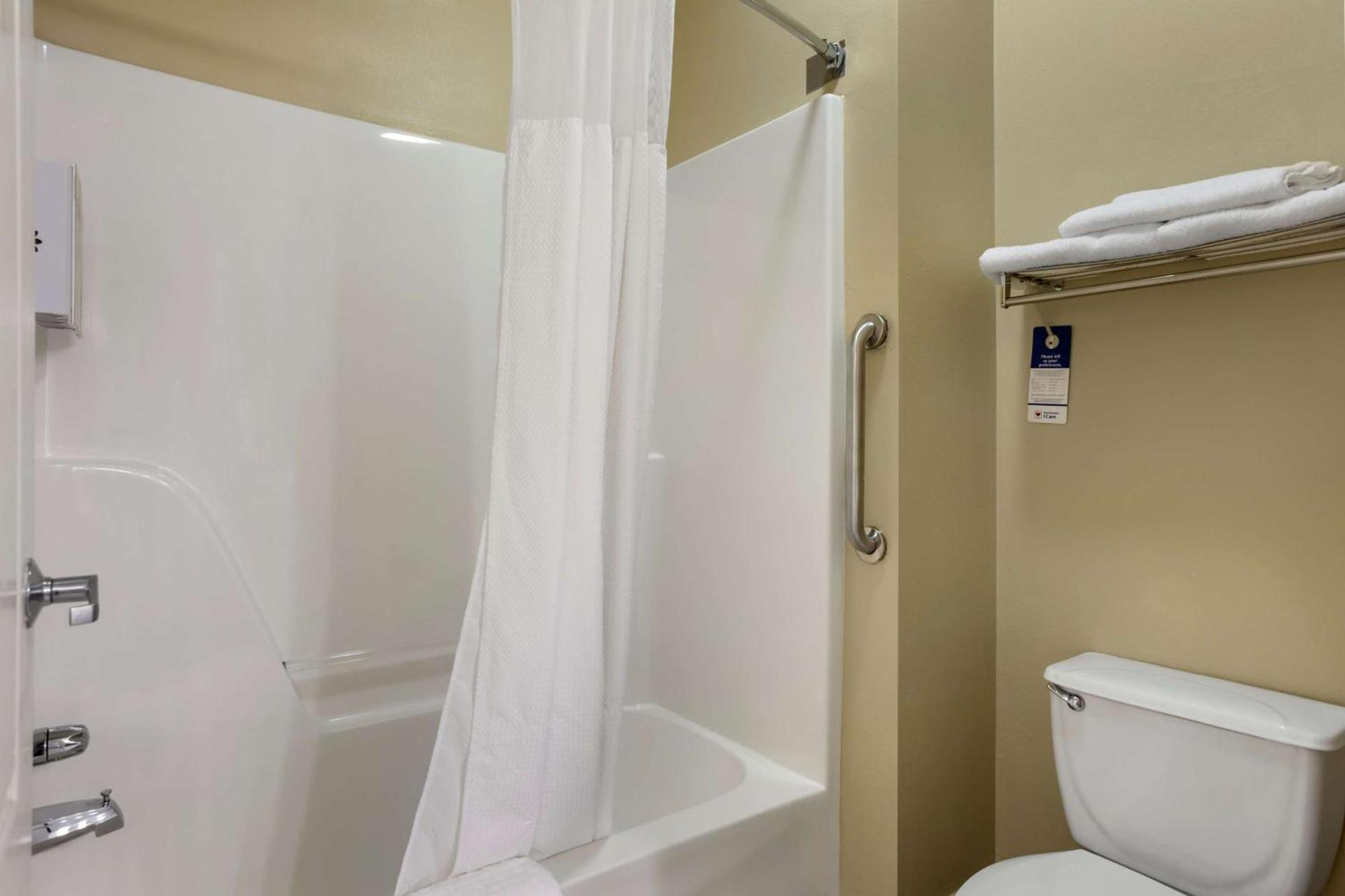 Best Western Plus Searcy Inn photo 19