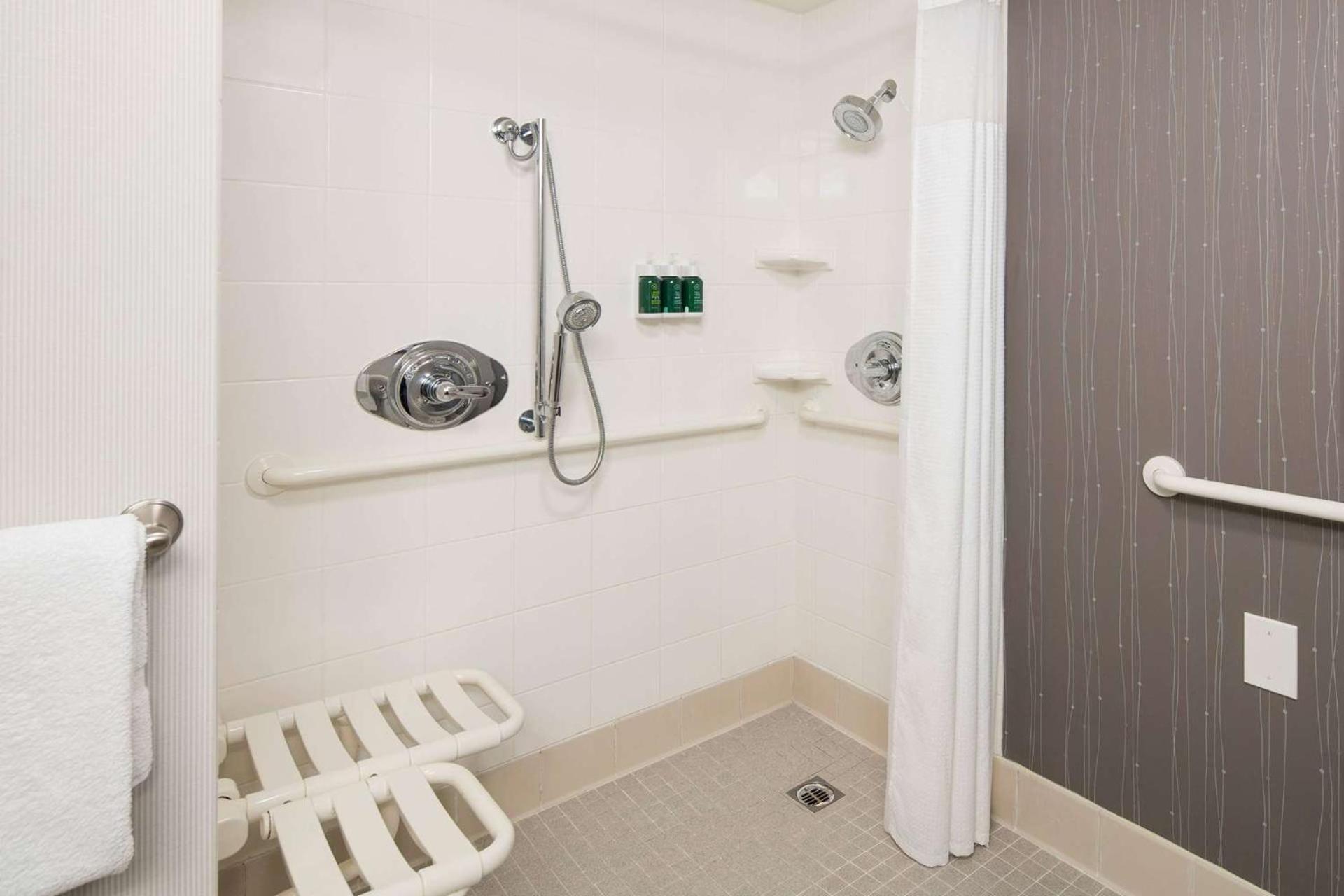 Sonesta Select Atlanta Norcross I 85 photo 15