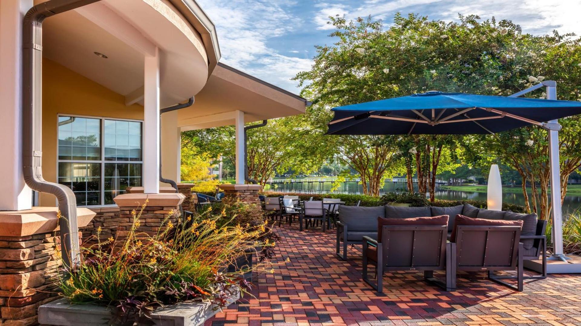Hotel Indigo Jacksonville-Deerwood Park by IHG photo 36