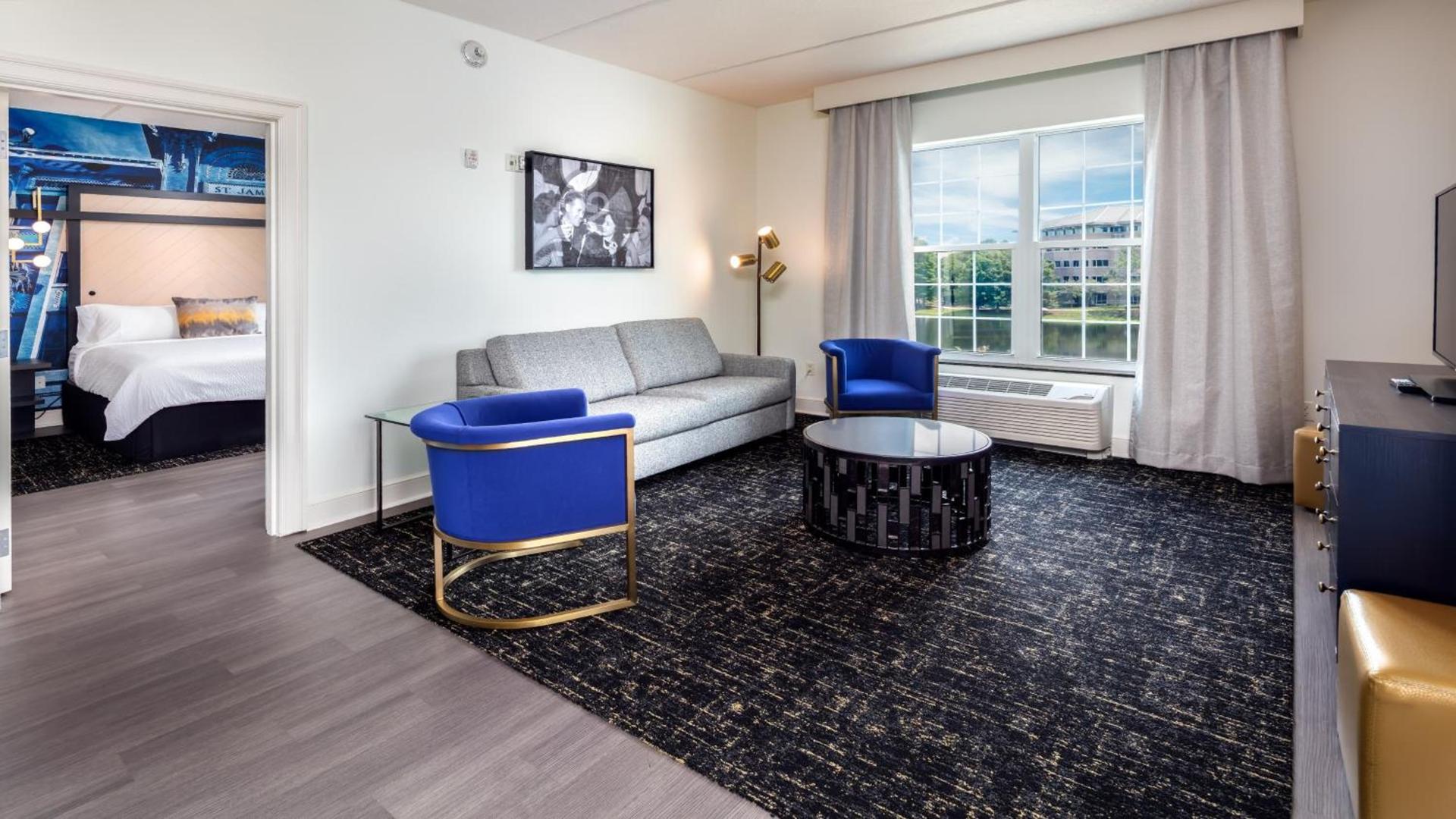 Hotel Indigo Jacksonville-Deerwood Park by IHG photo 60