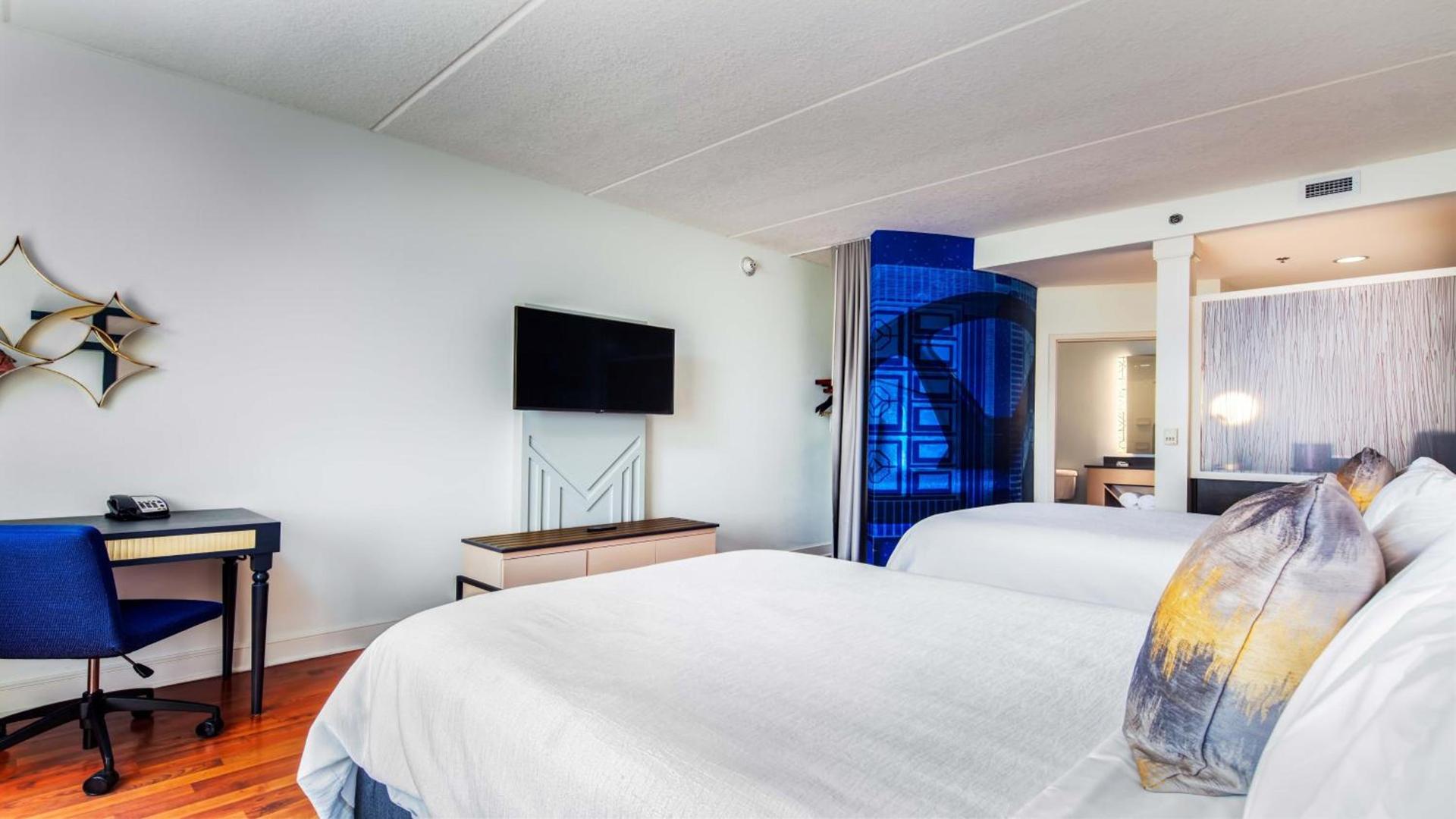 Hotel Indigo Jacksonville-Deerwood Park by IHG photo 65