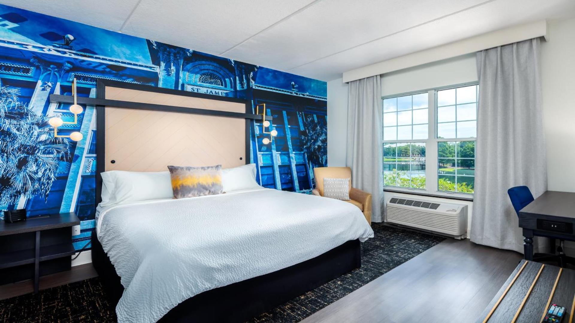 Hotel Indigo Jacksonville-Deerwood Park by IHG photo 62