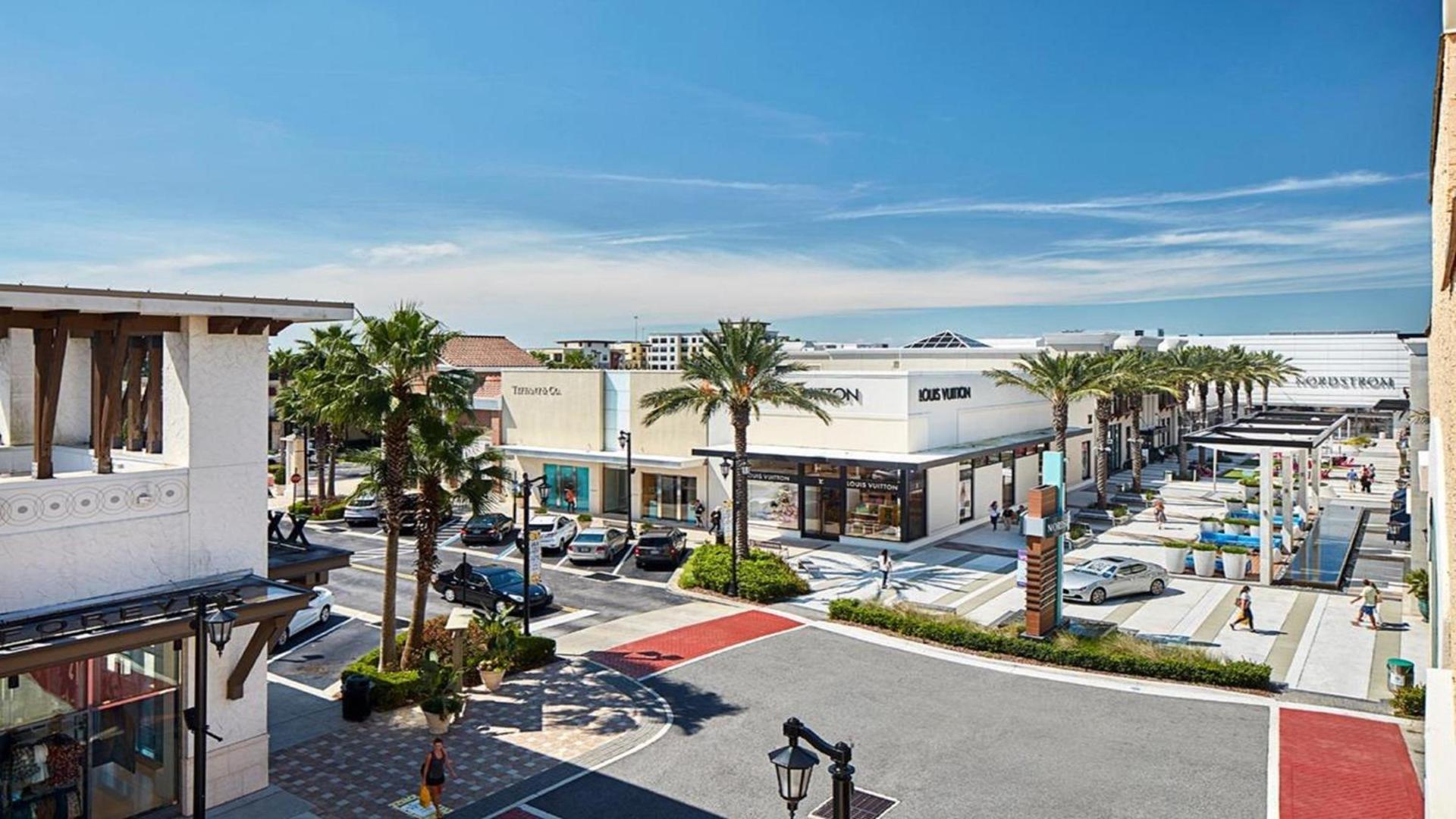 Hotel Indigo Jacksonville-Deerwood Park by IHG photo 55