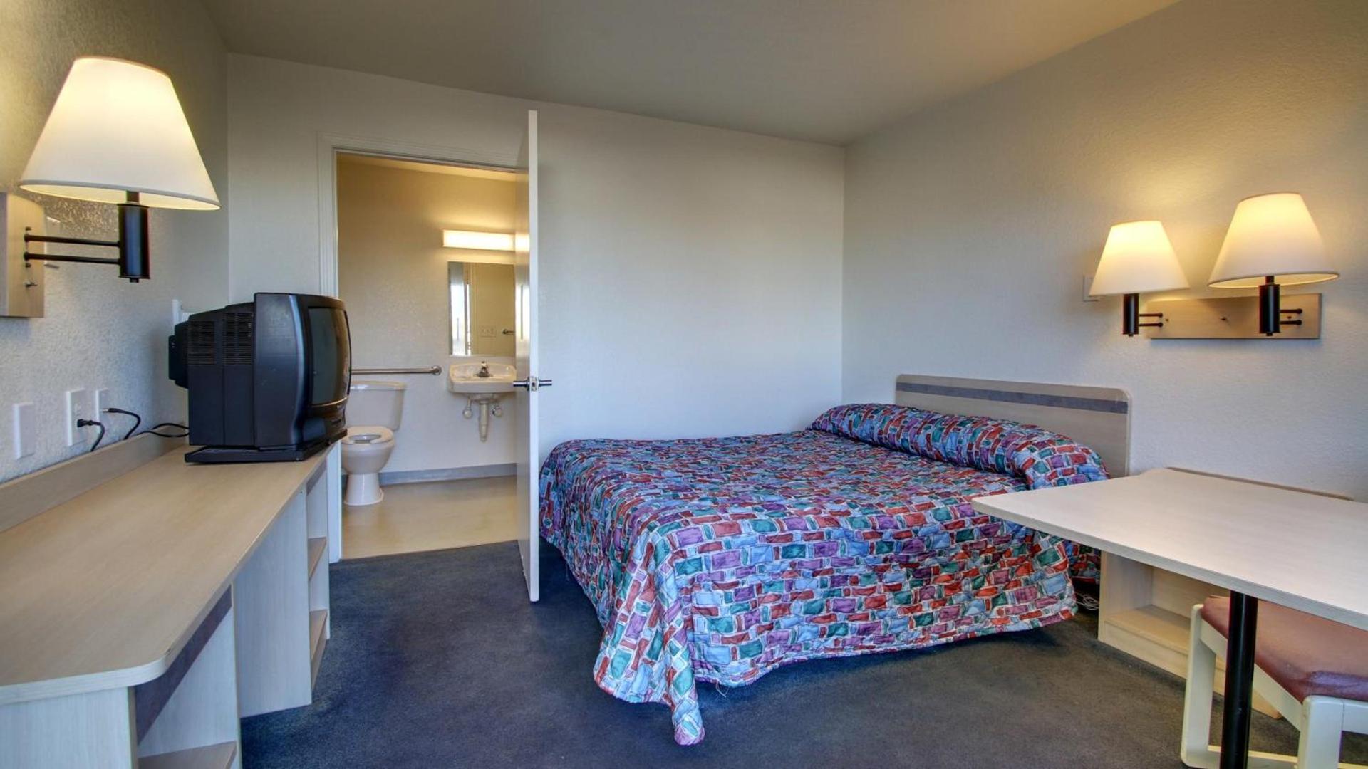 Motel 6-Owensboro, KY photo 18