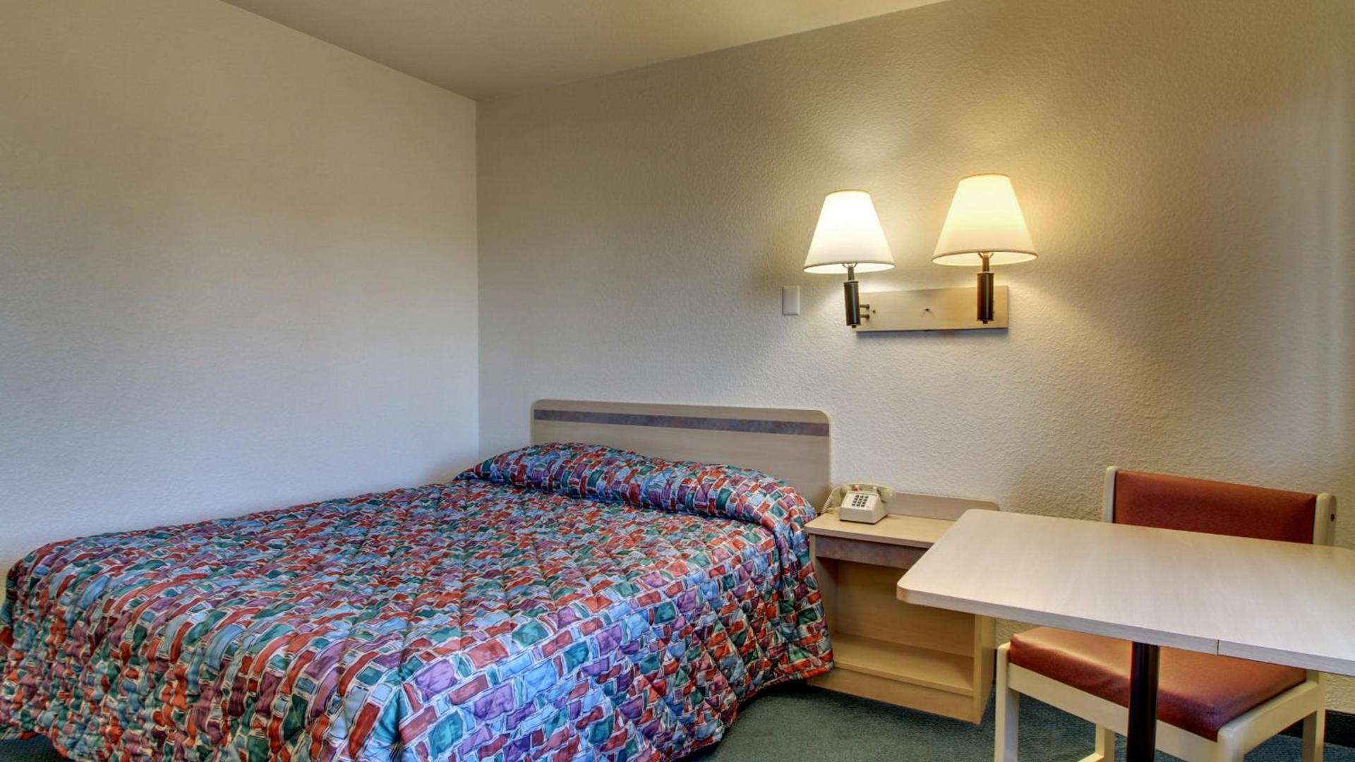 Motel 6-Owensboro, KY photo 40