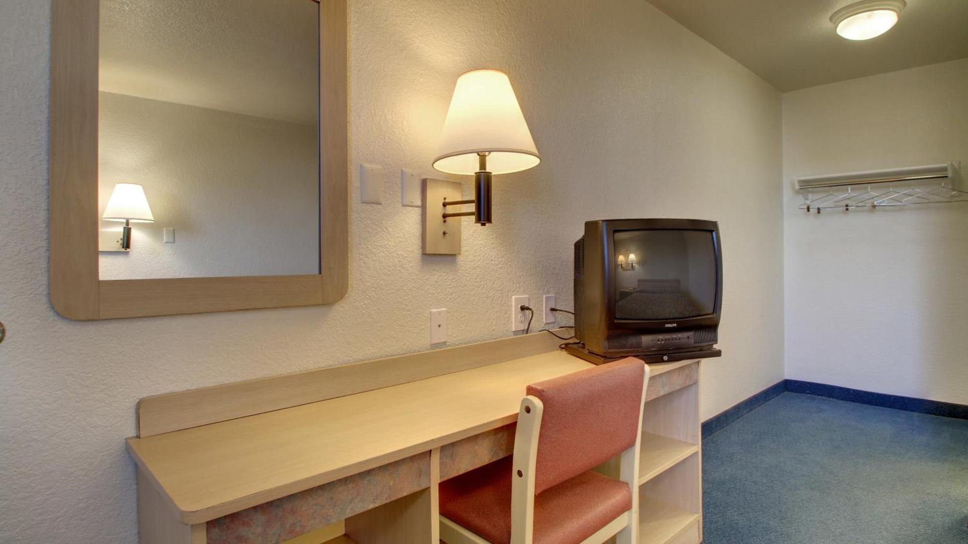 Motel 6-Owensboro, KY photo 43