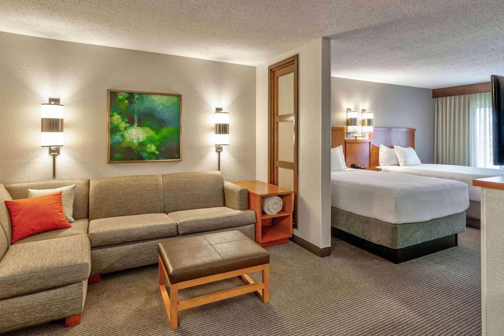 Wyndham Garden Kansas City Airport photo 14