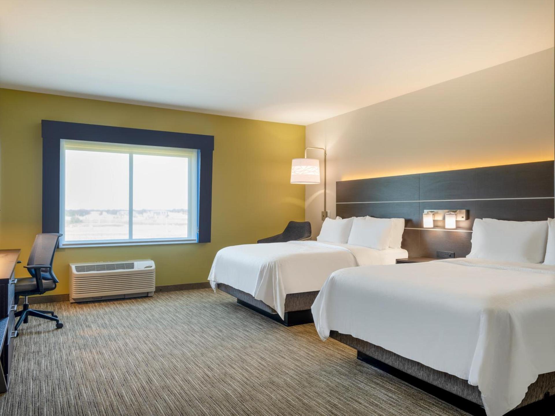 Holiday Inn Express & Suites - Watertown by IHG photo 41