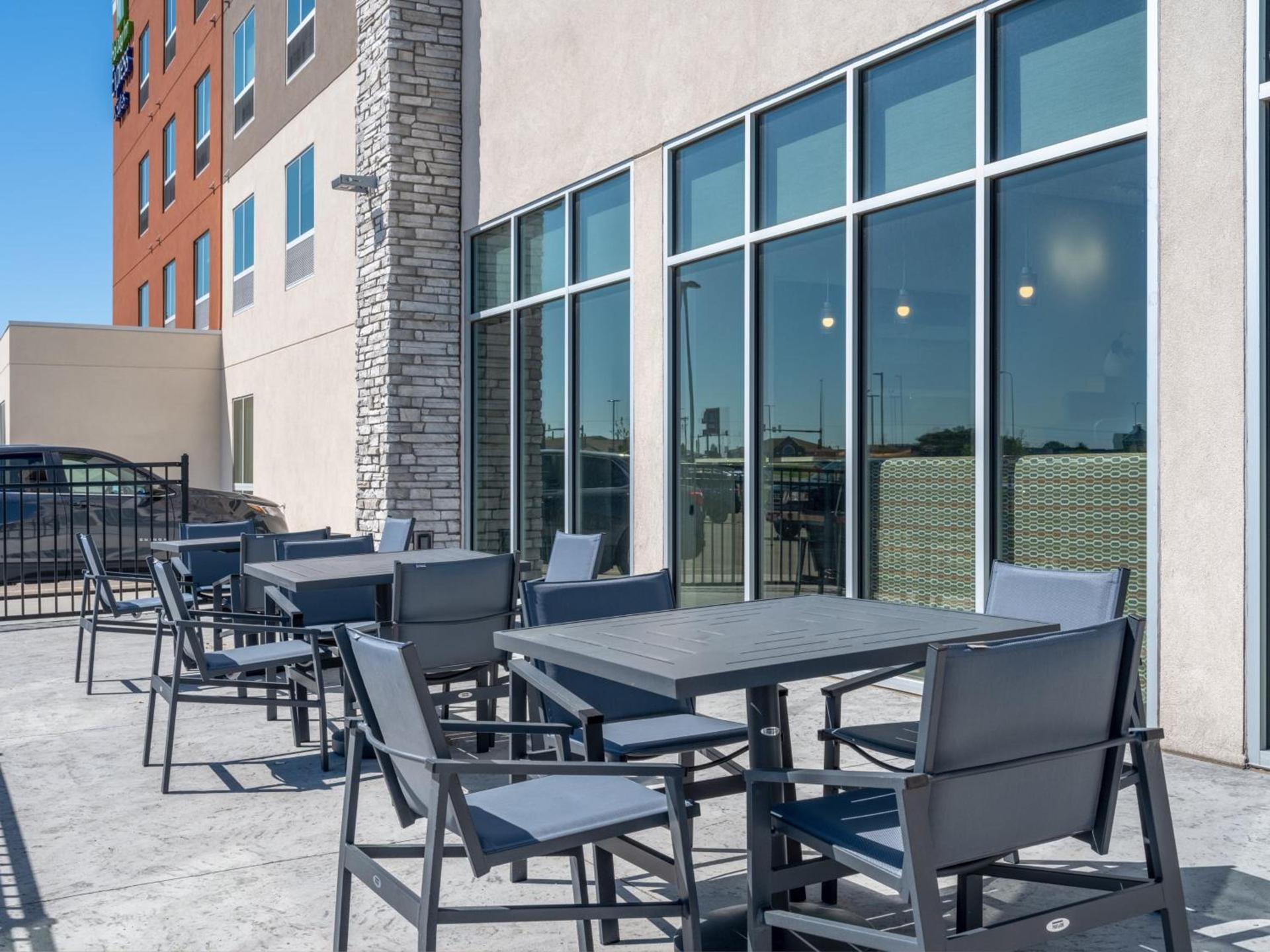 Holiday Inn Express & Suites - Watertown by IHG photo 21