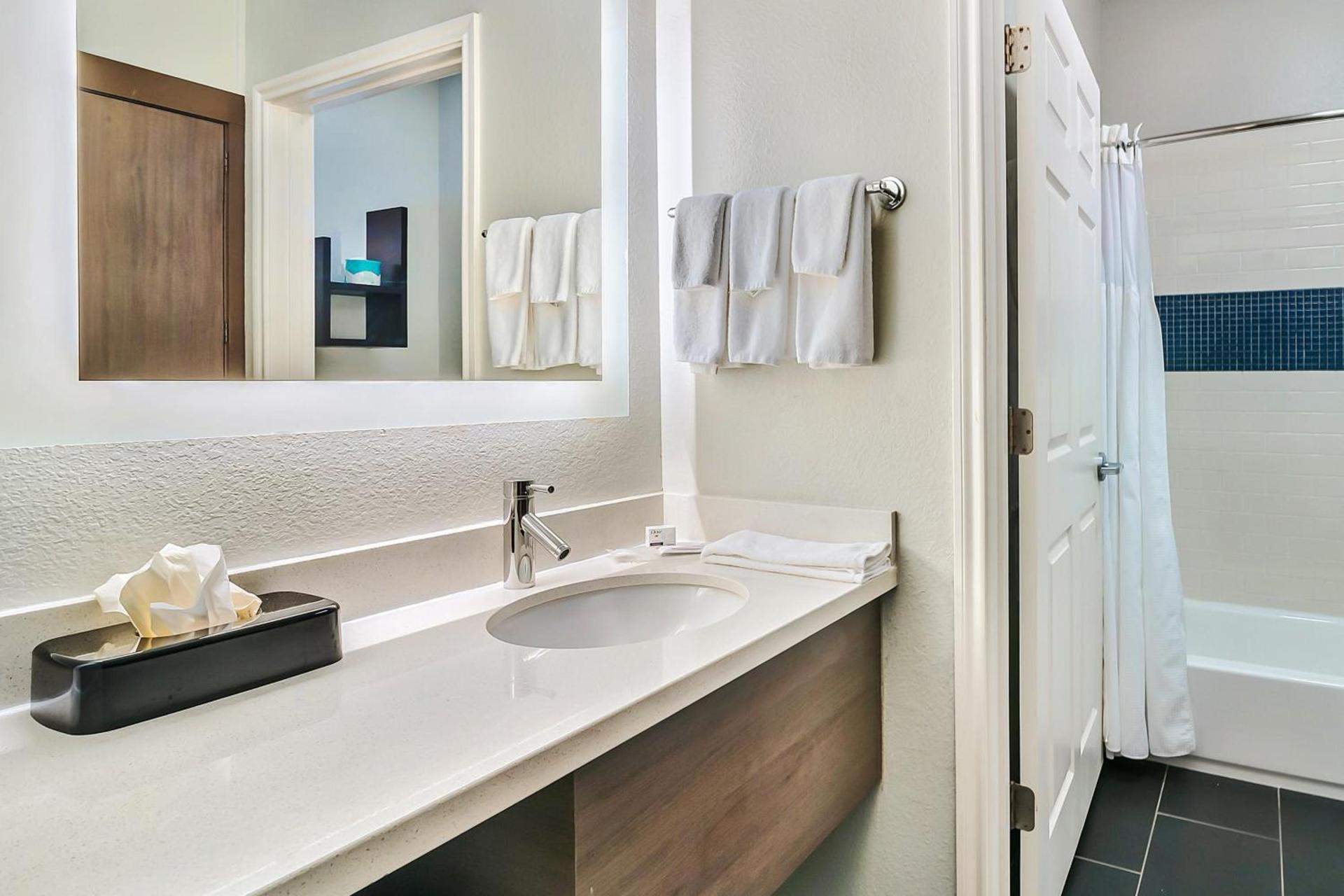 Staybridge Suites Tyler University Area by IHG photo 44