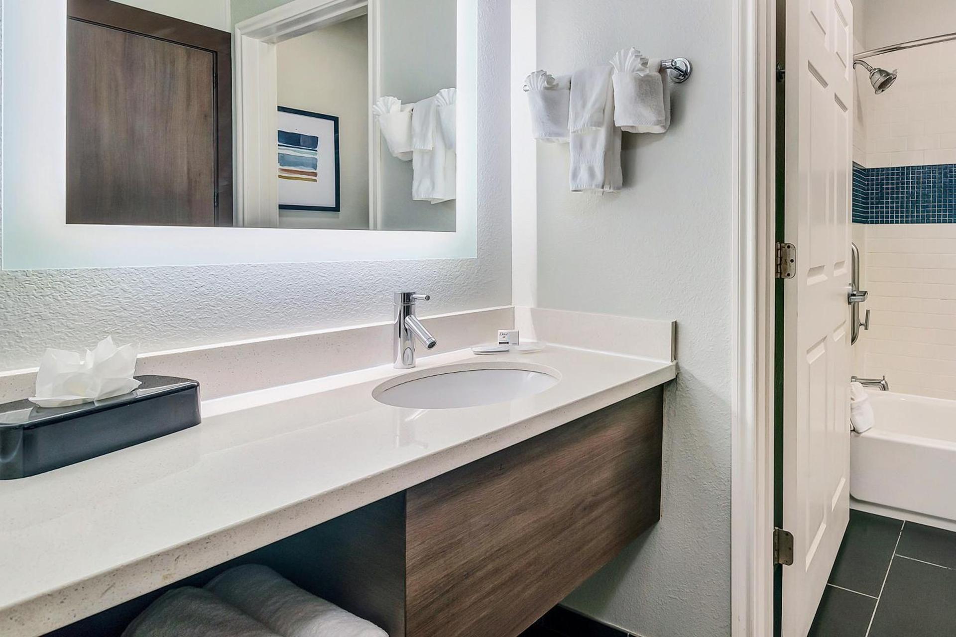Staybridge Suites Tyler University Area by IHG photo 45