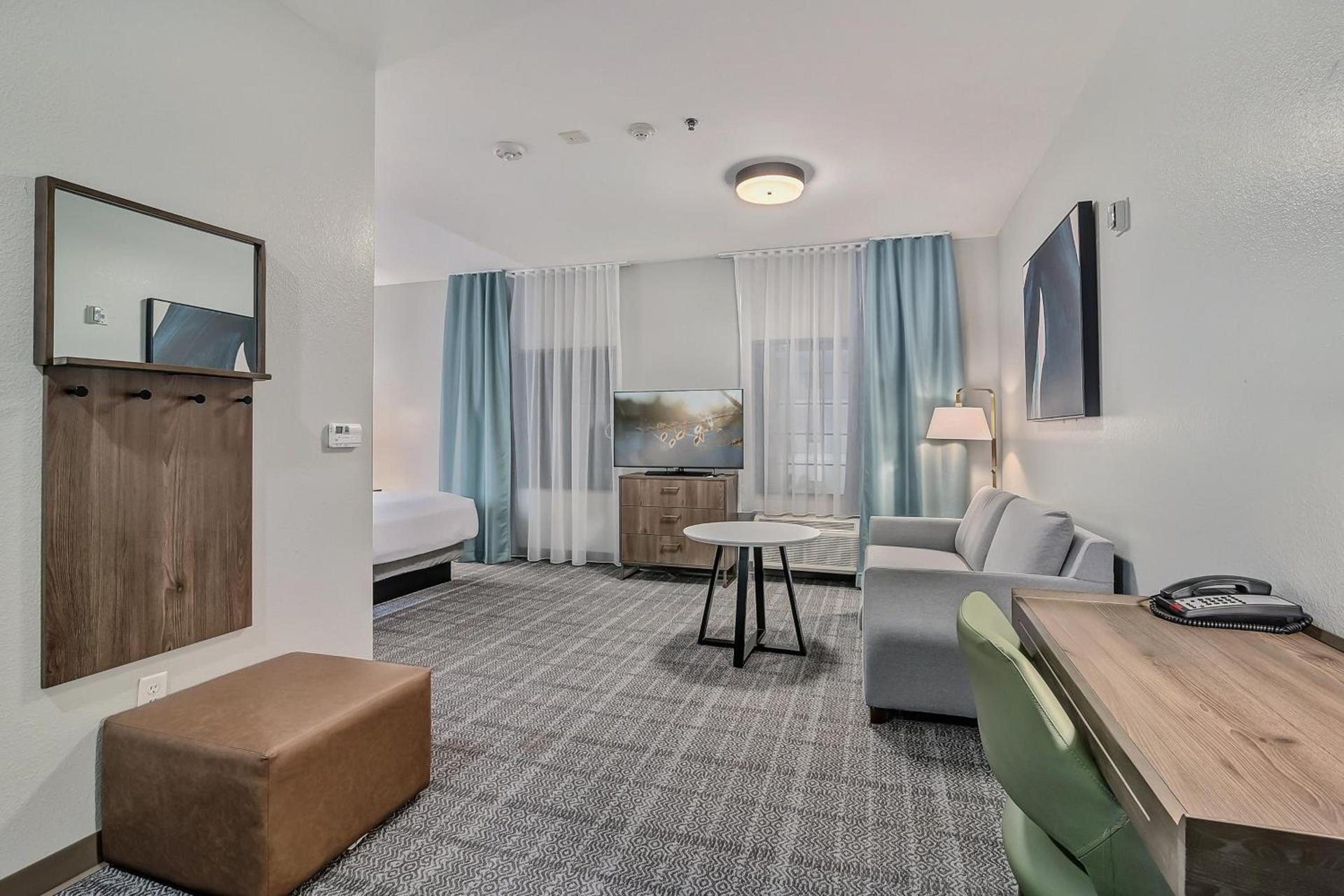 Staybridge Suites Tyler University Area by IHG photo 52