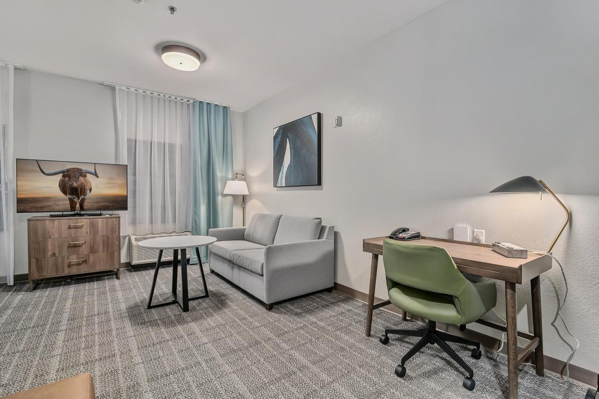 Staybridge Suites Tyler University Area by IHG photo 53