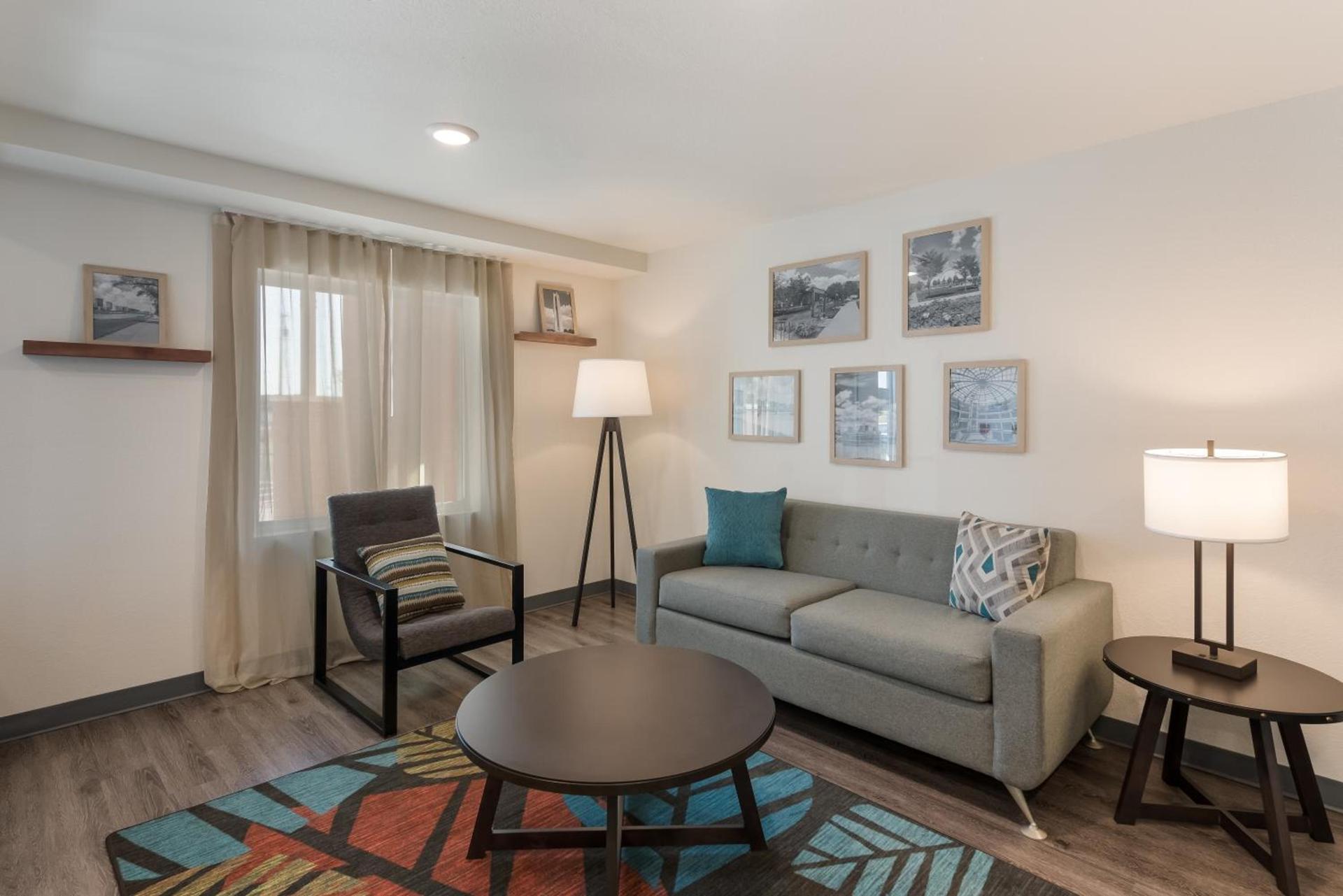 WoodSpring Suites Dayton North photo 30