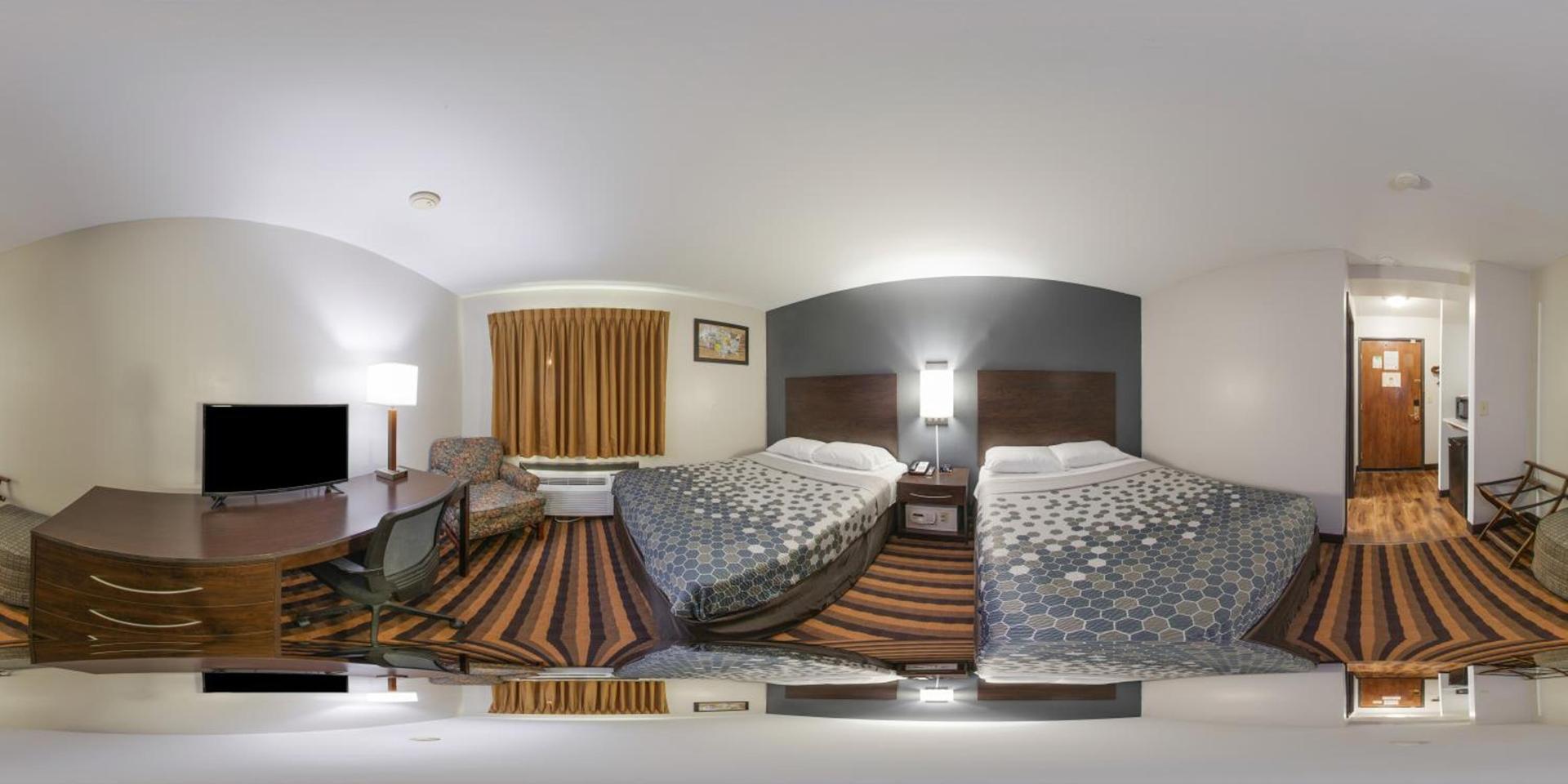 Econo Lodge Milwaukee Airport photo 21