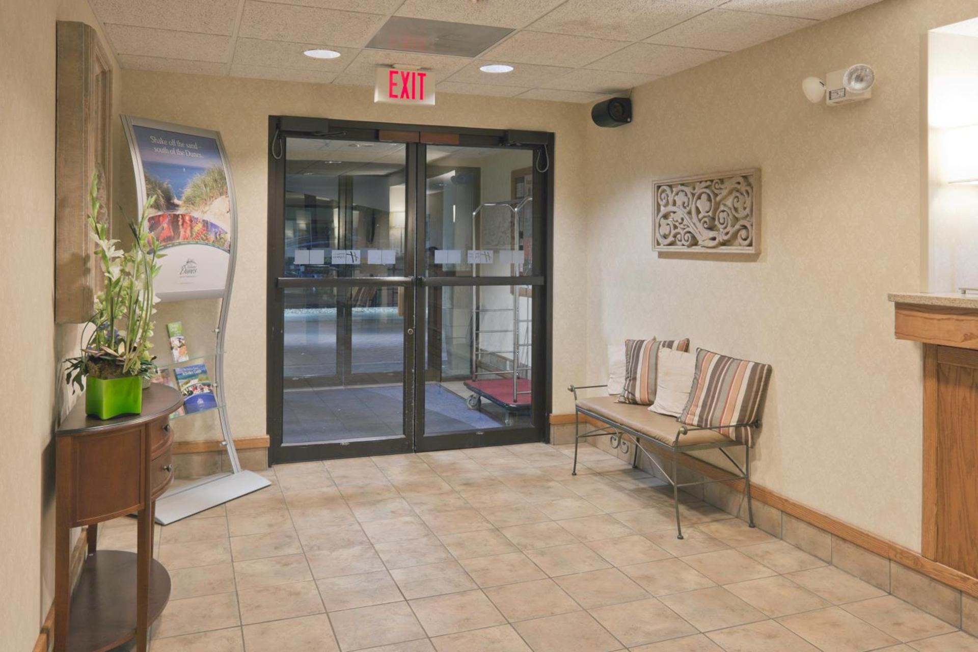 Baymont by Wyndham Portage photo 53