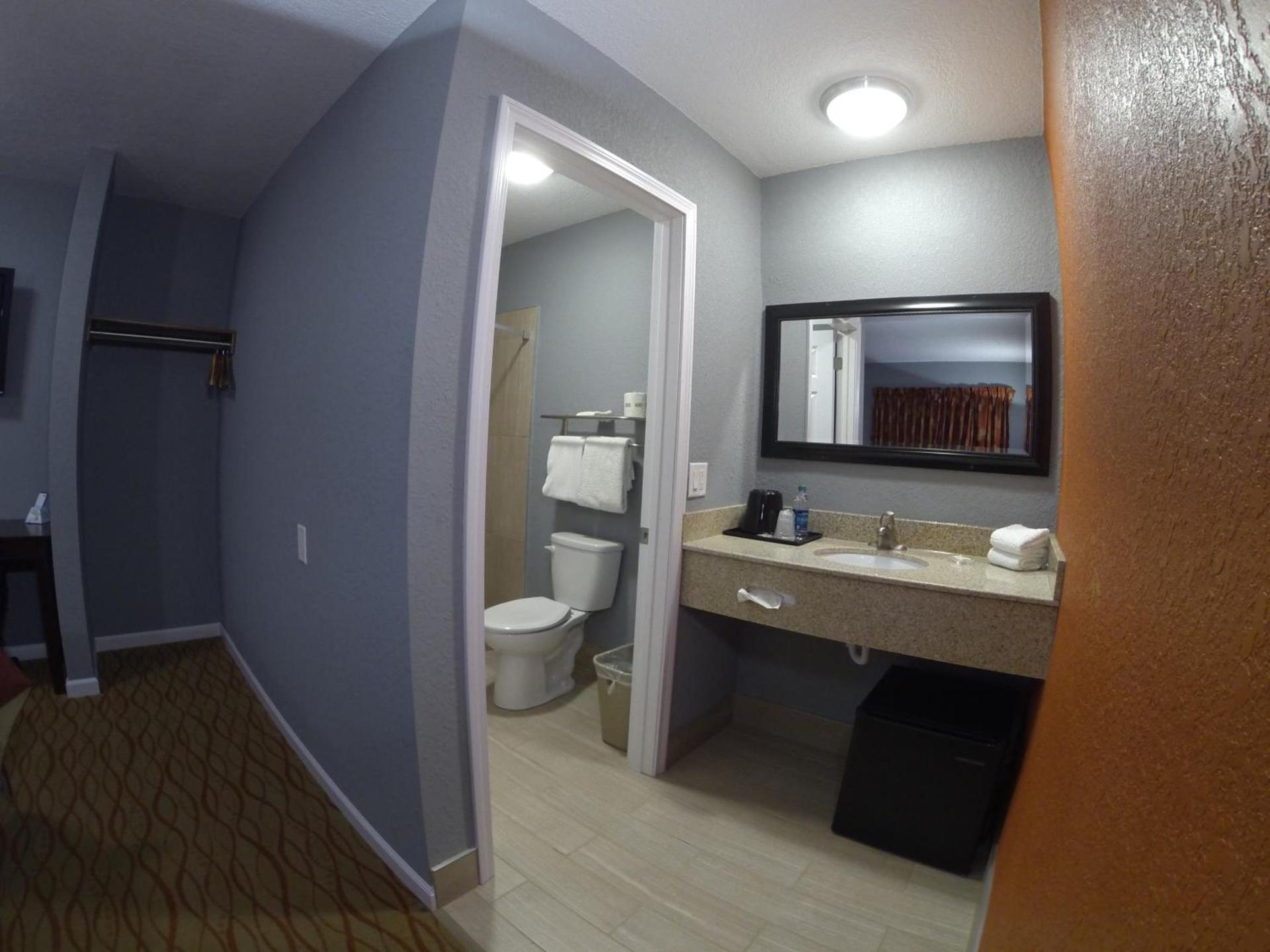 Cozy Rest Motel photo 6