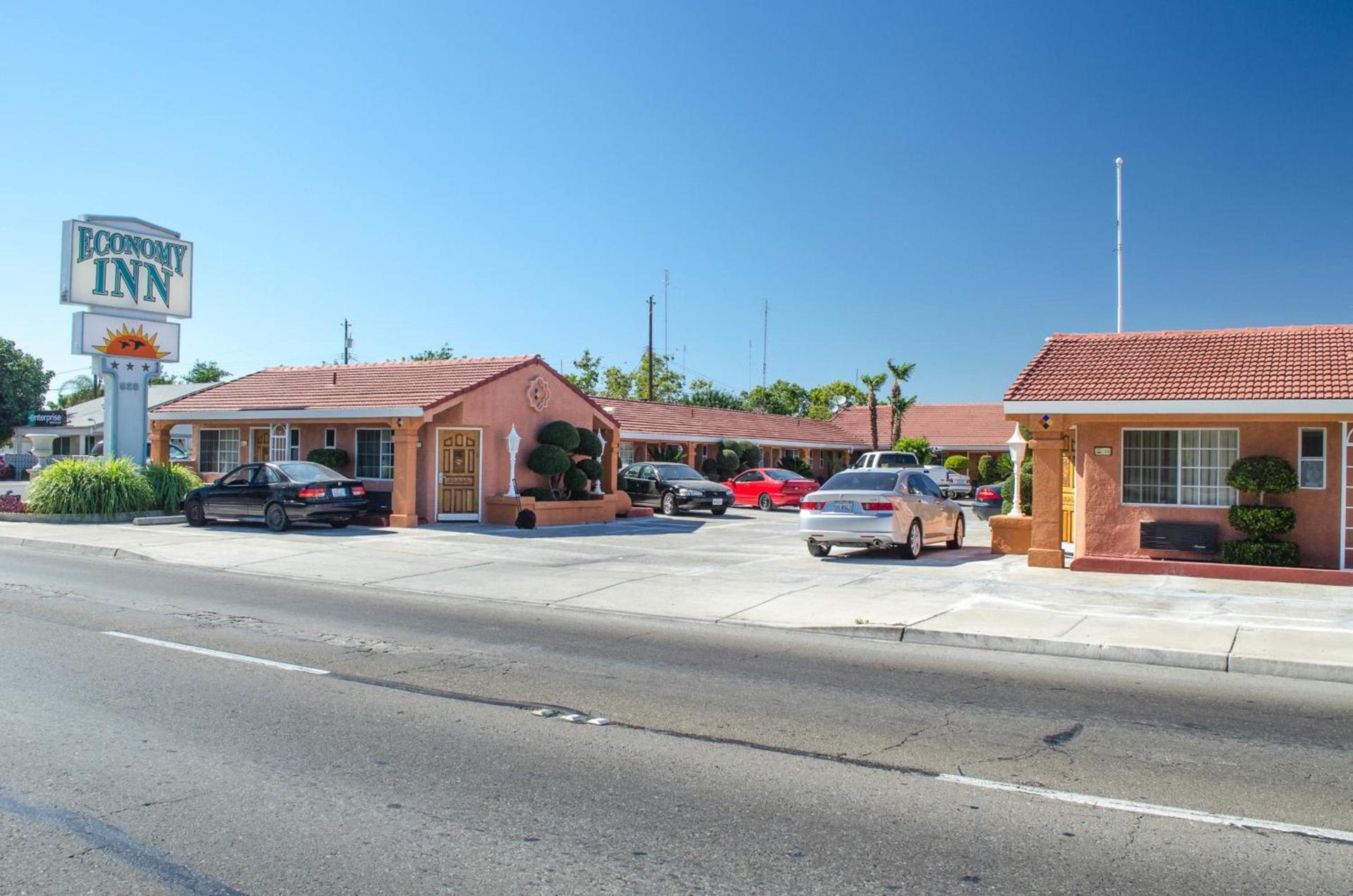 Economy Inn Los Banos photo 9
