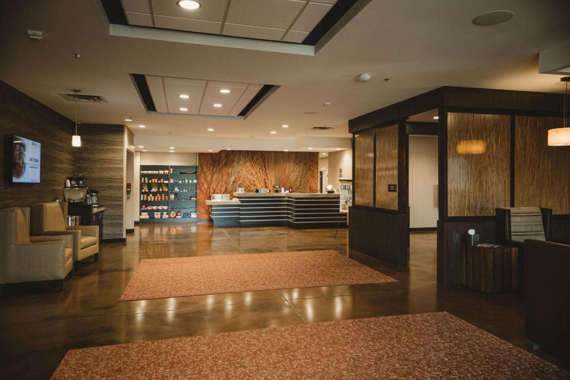 Best Western Plus Lakeview Hotel photo 3