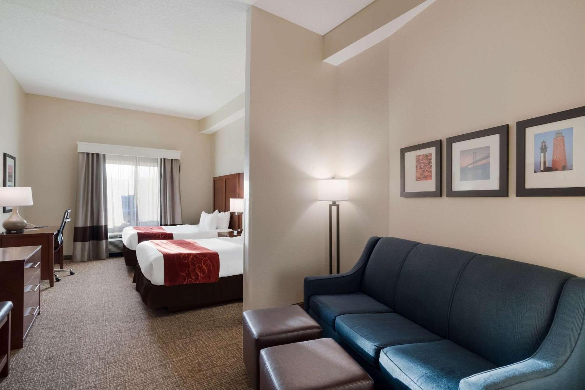 Comfort Suites Suffolk - Chesapeake photo 12