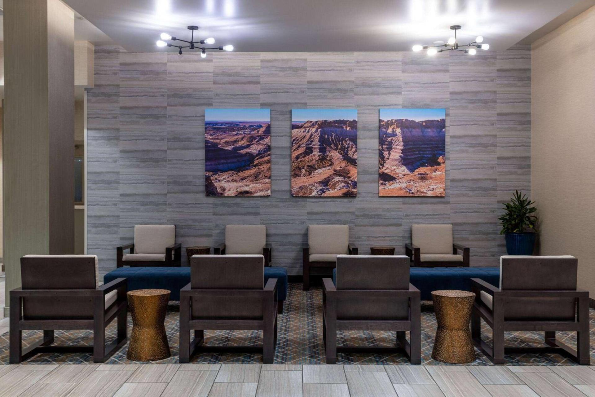 La Quinta Inn & Suites by Wyndham Holbrook Petrified Forest photo 10
