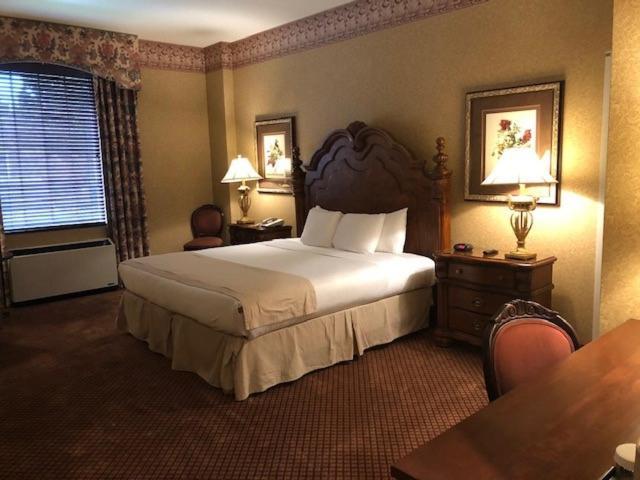 The Inn and Spa at East Wind photo 4