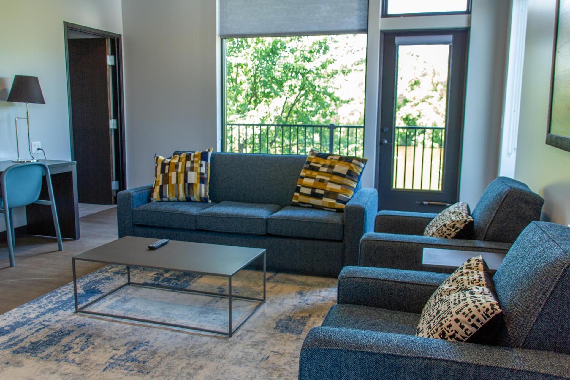 Watershed Hotel photo 34