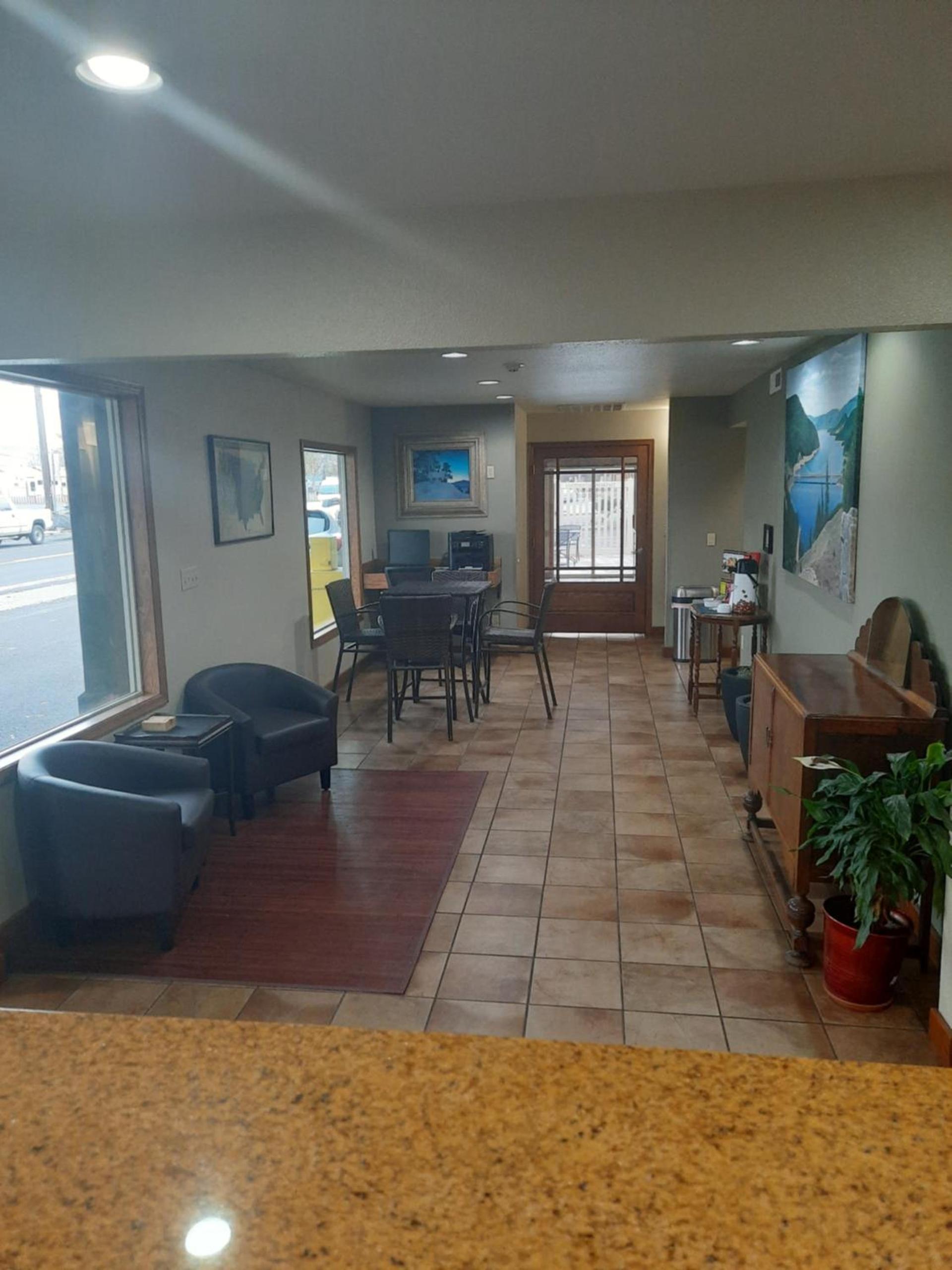 RiverTree Inn & Suites photo 63