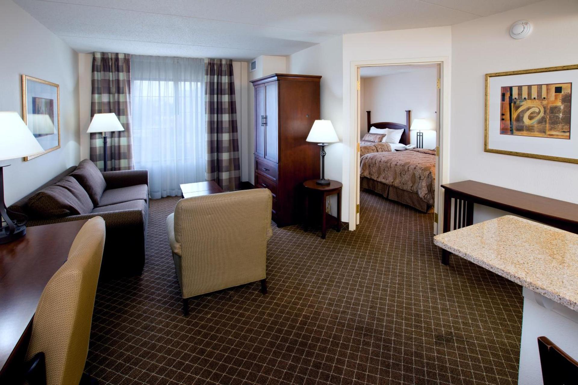 Staybridge Suites Indianapolis-Airport by IHG photo 11