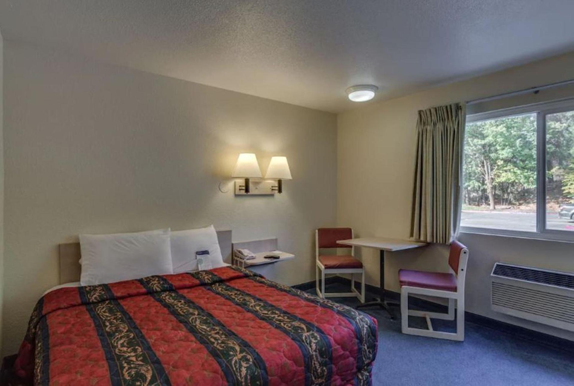 Motel 6-Spokane, WA - West photo 22