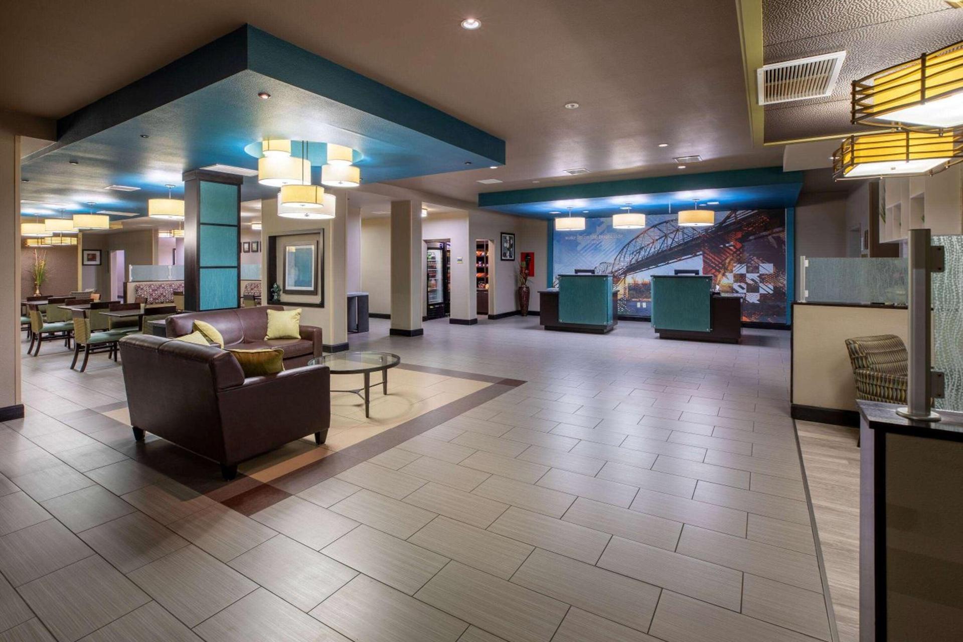 La Quinta Inn & Suites by Wyndham Durant photo 29