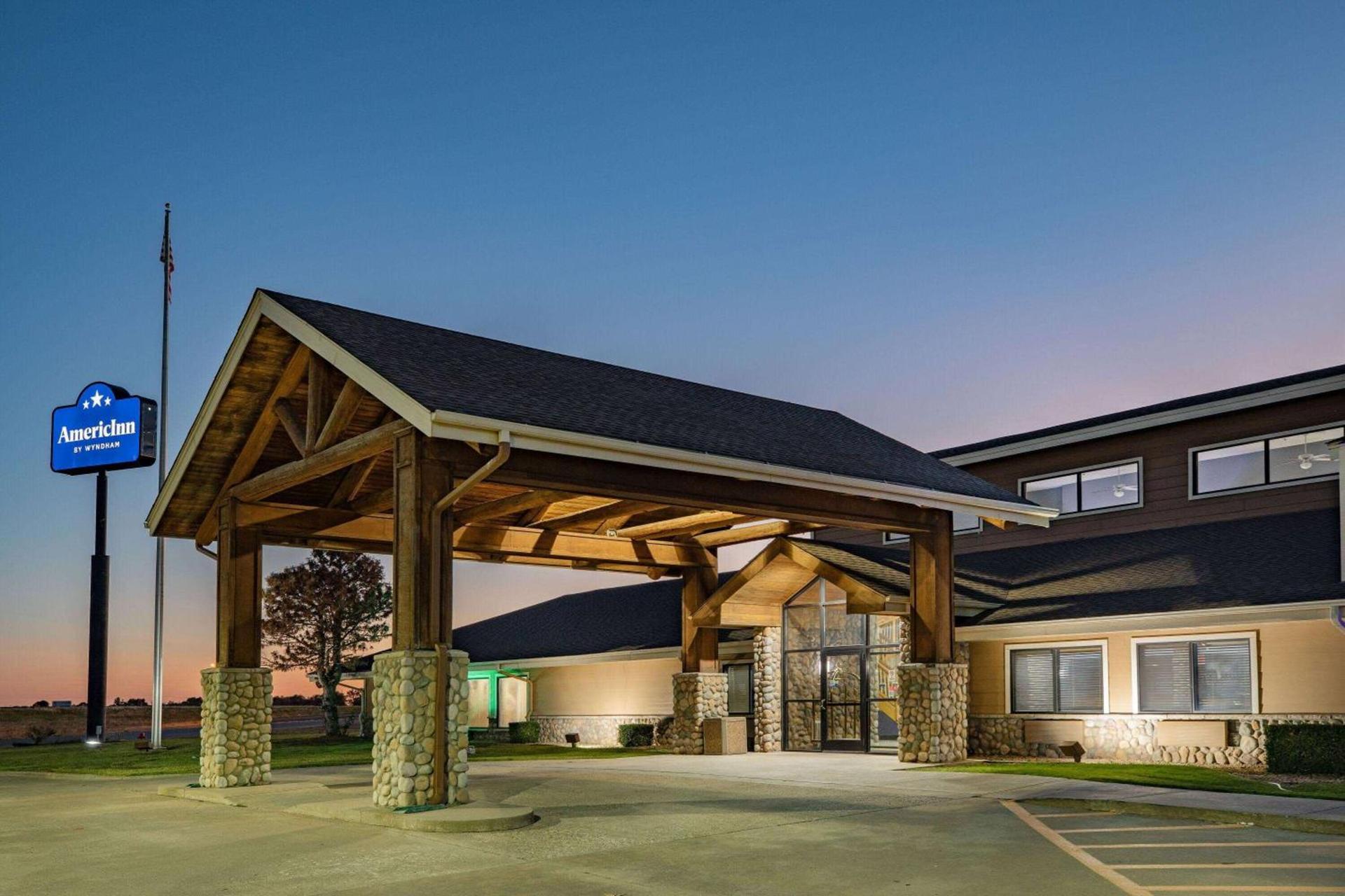 AmericInn by Wyndham Sayre photo 7