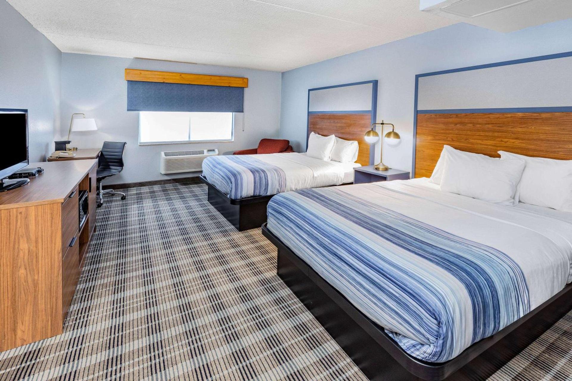 AmericInn by Wyndham Sayre photo 16